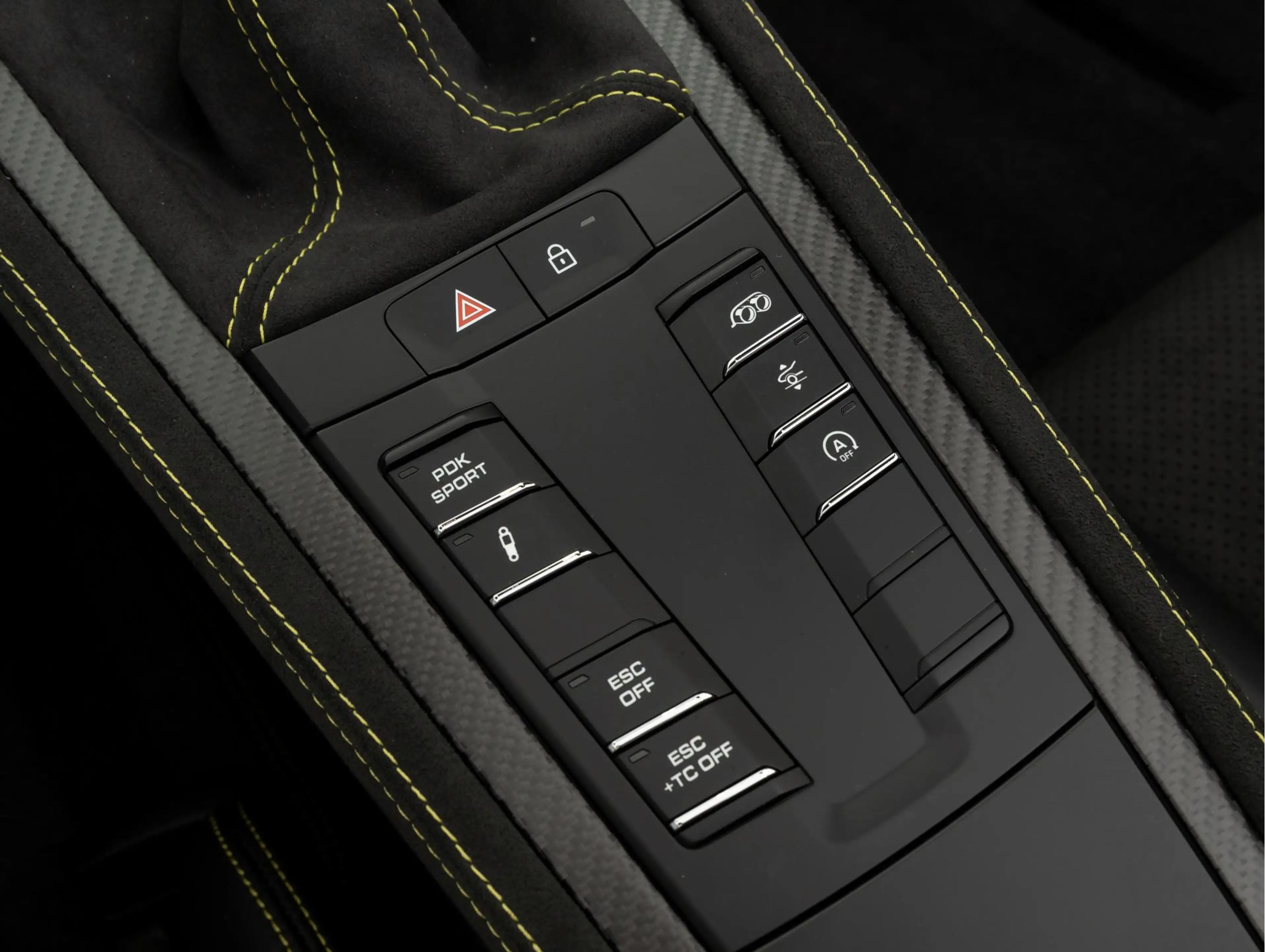 Porsche 718 Spyder RS — photo 13