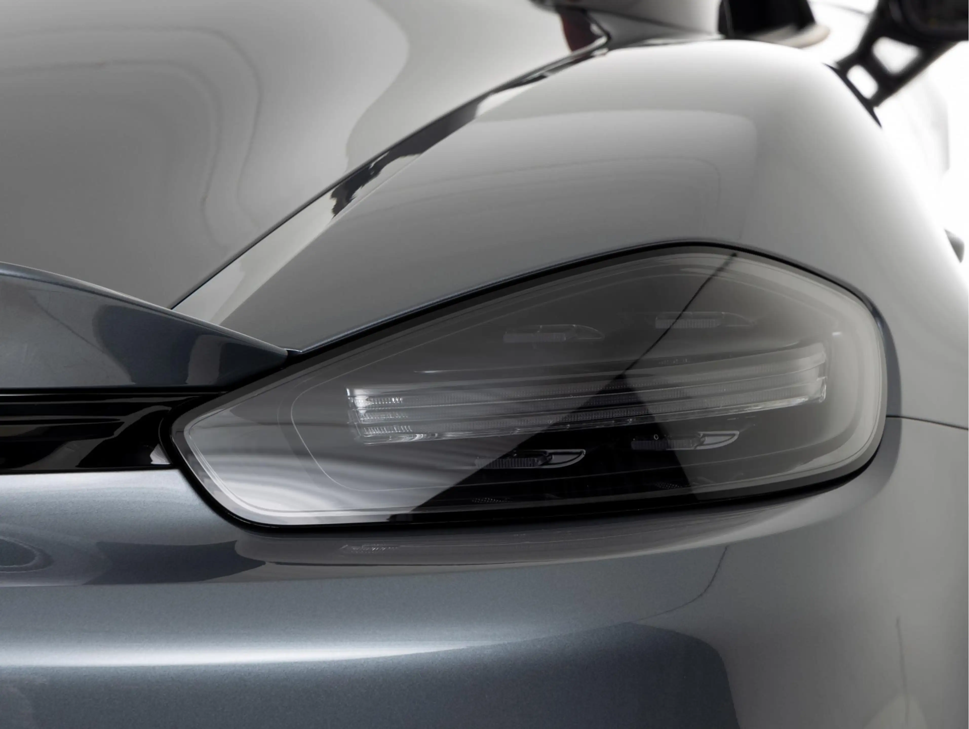 Porsche 718 Spyder RS — photo 38