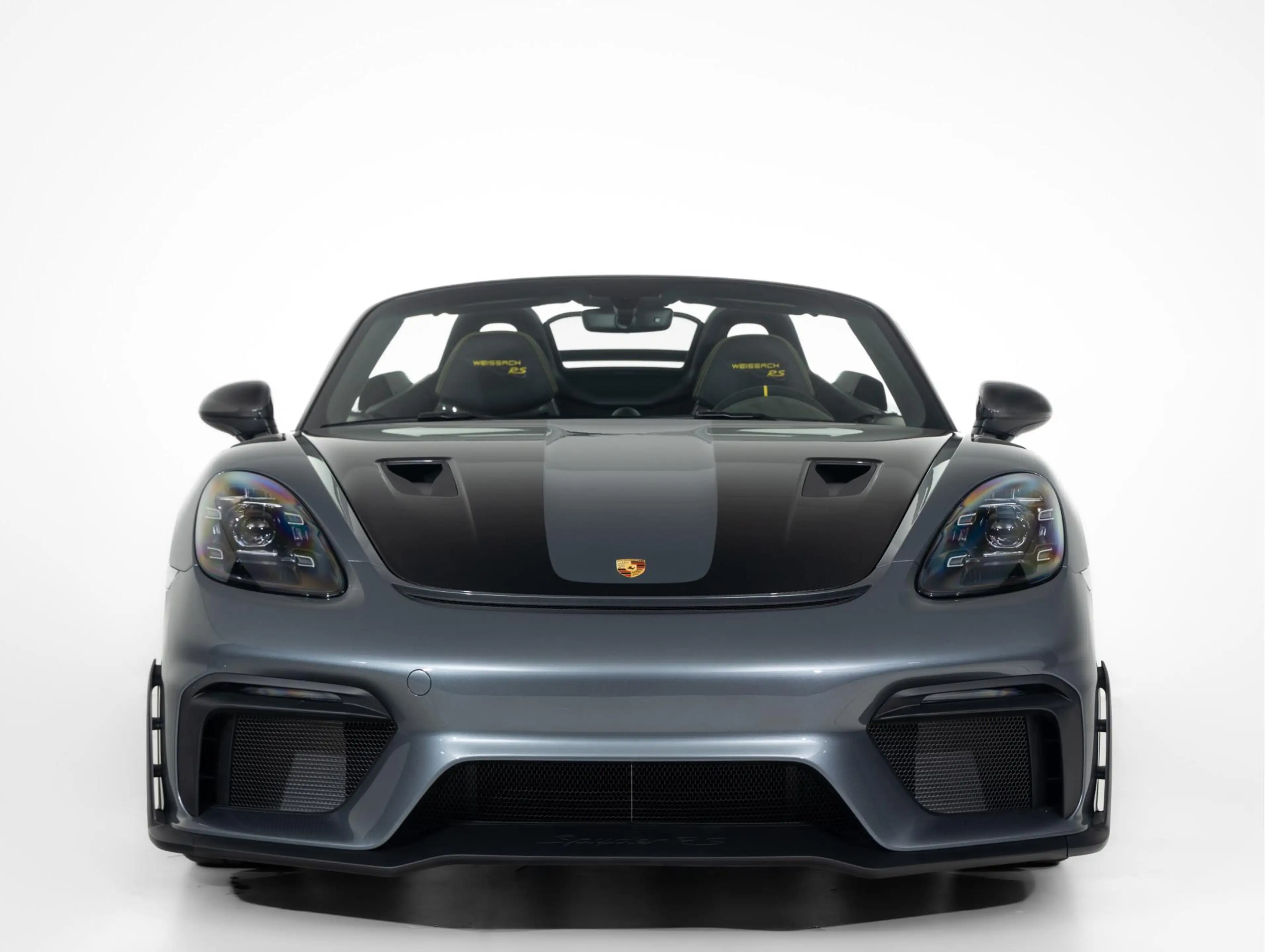 Porsche 718 Spyder RS — photo 15