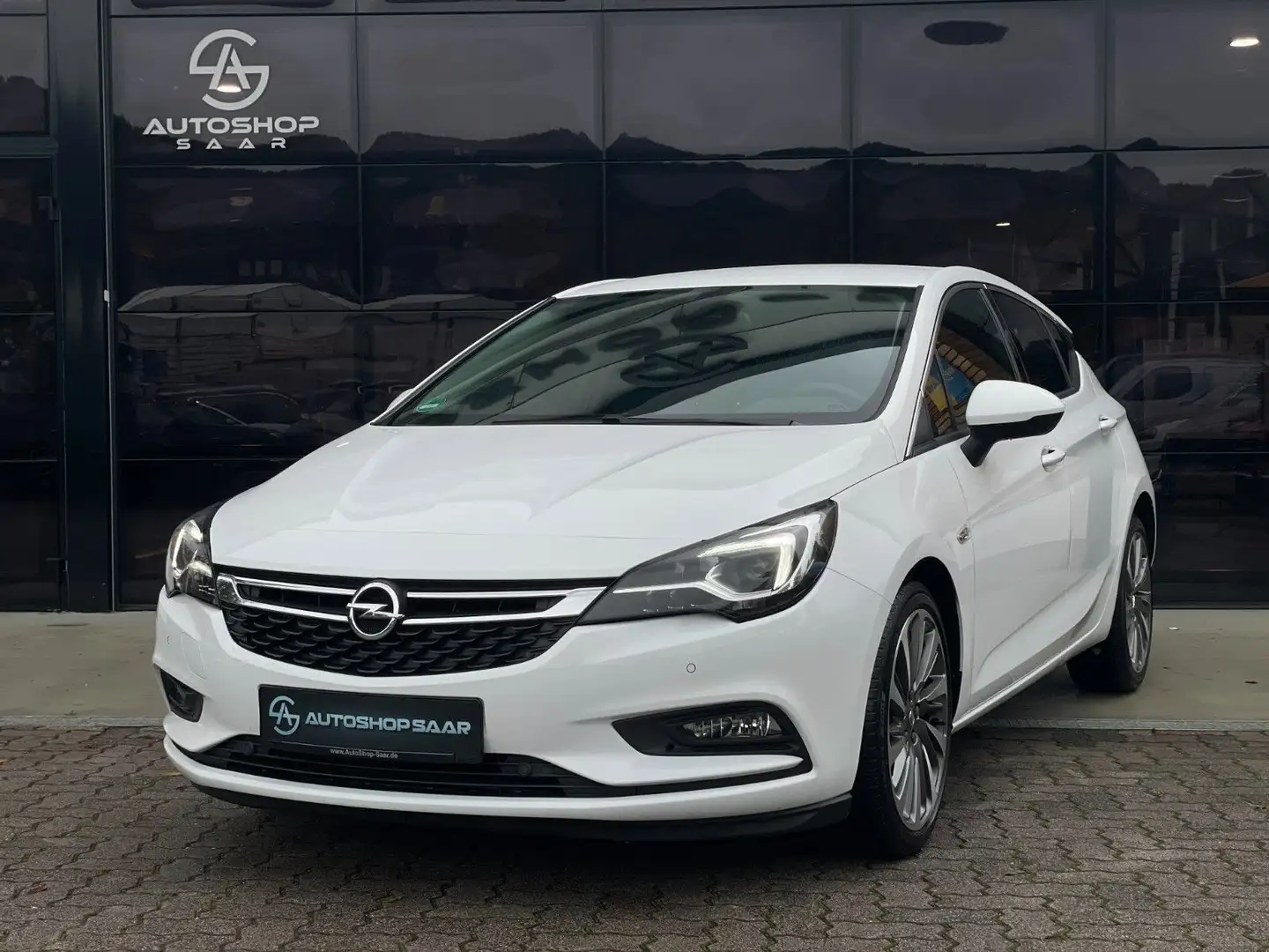 Opel Astra K Lim. Innovation Start/Stop NAVI/CAM/LED Weiß - 1