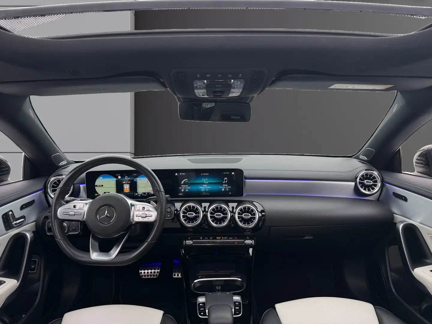 Mercedes-Benz CLA 200 CLA Coupé 200 7G-DCT AMG Line Weiß - 2