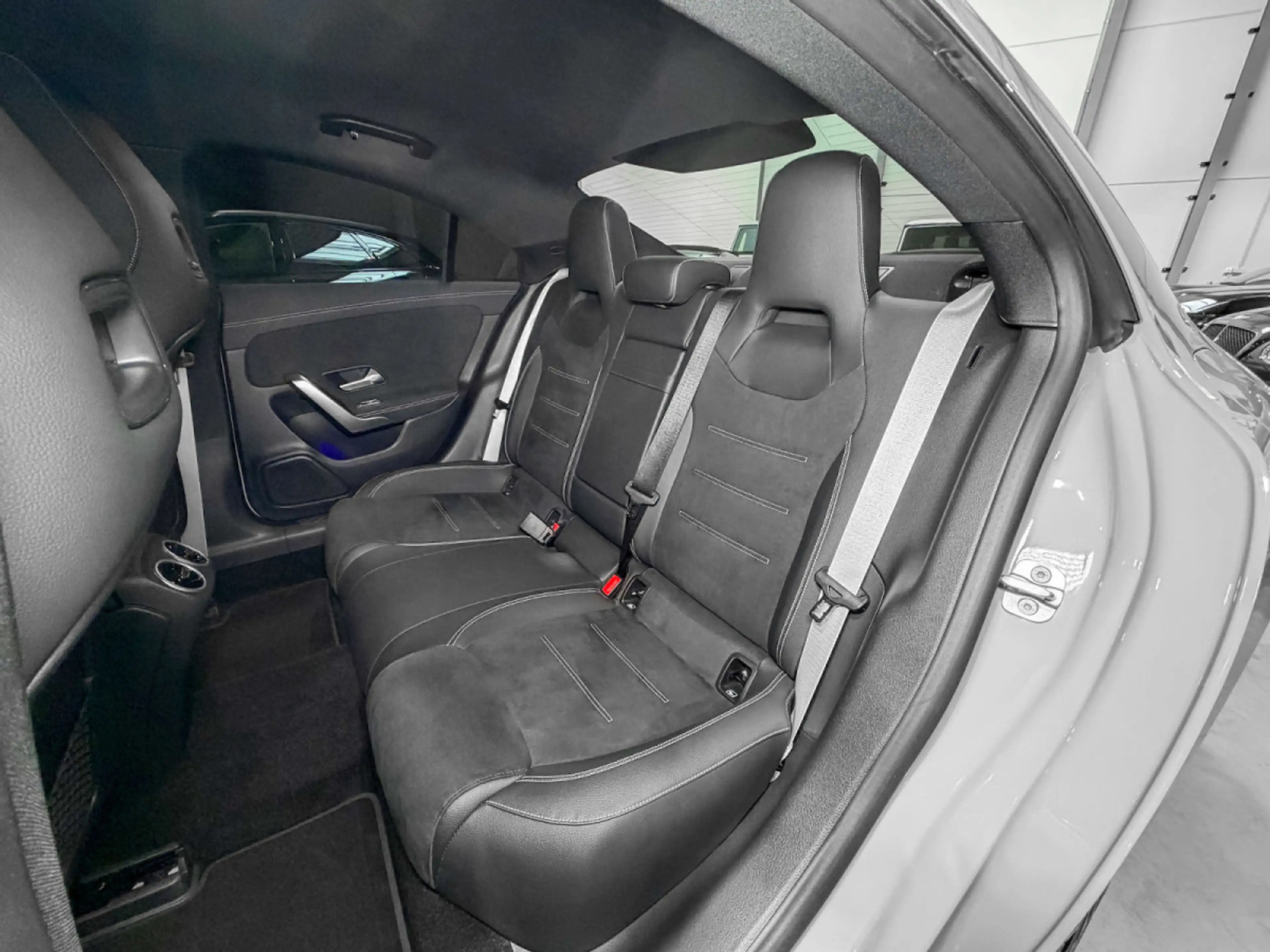 Mercedes-Benz CLA 200 CLA 200 Special Edition/AHK/KAMERA/19'/ — photo 13