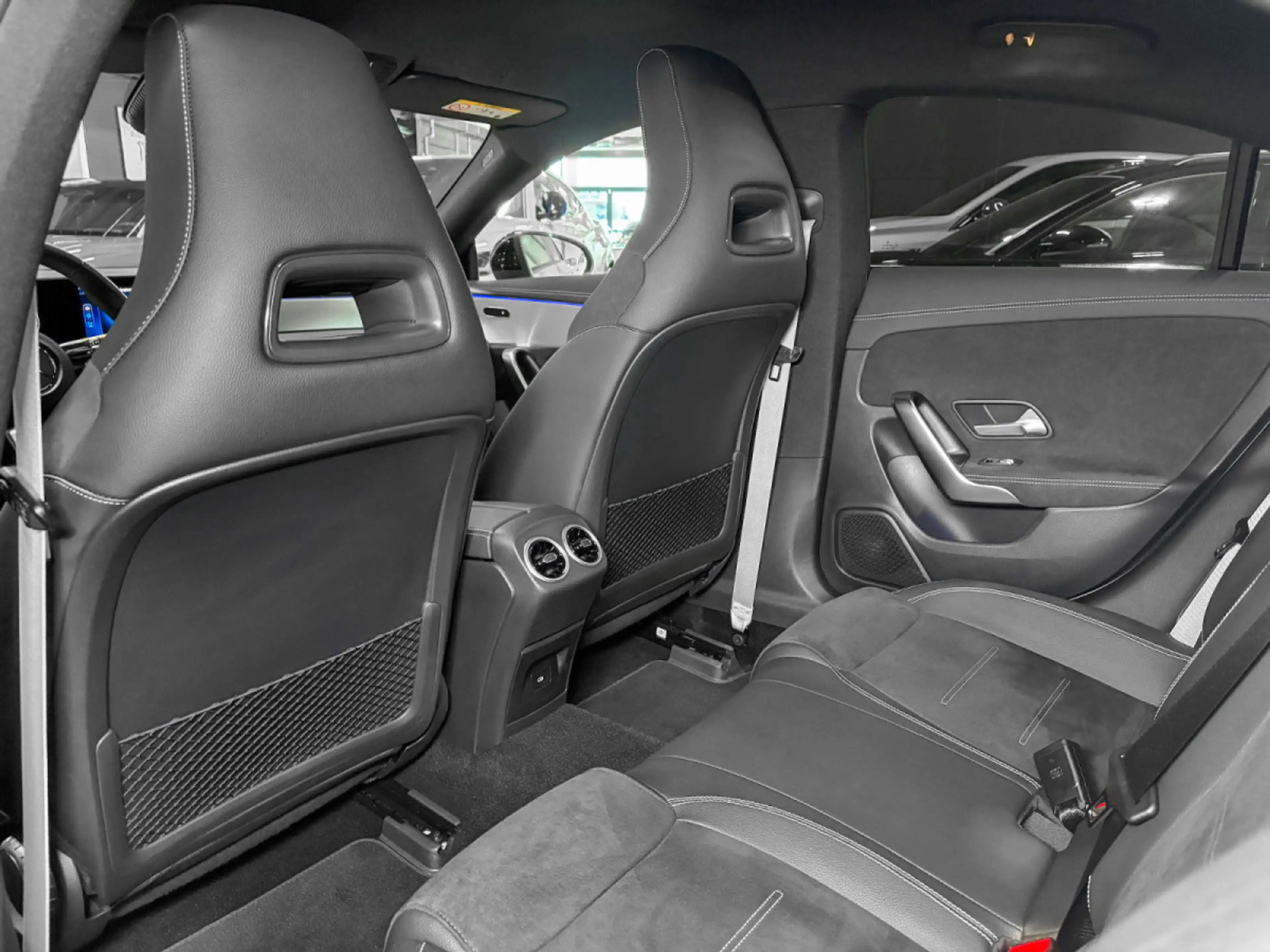 Mercedes-Benz CLA 200 CLA 200 Special Edition/AHK/KAMERA/19'/ — photo 12