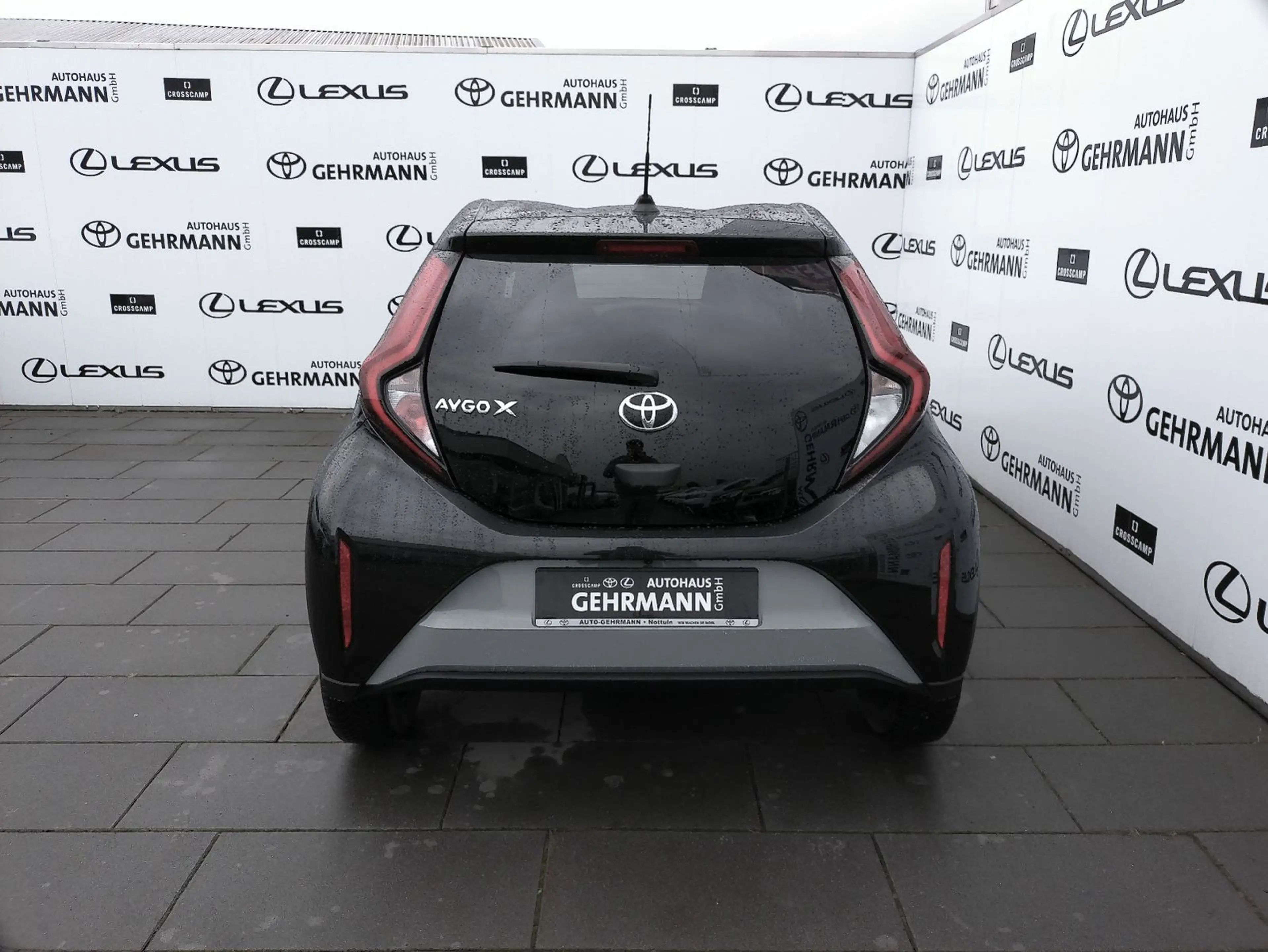 Toyota Aygo X Team D*Carplay*SHZ* — photo 4
