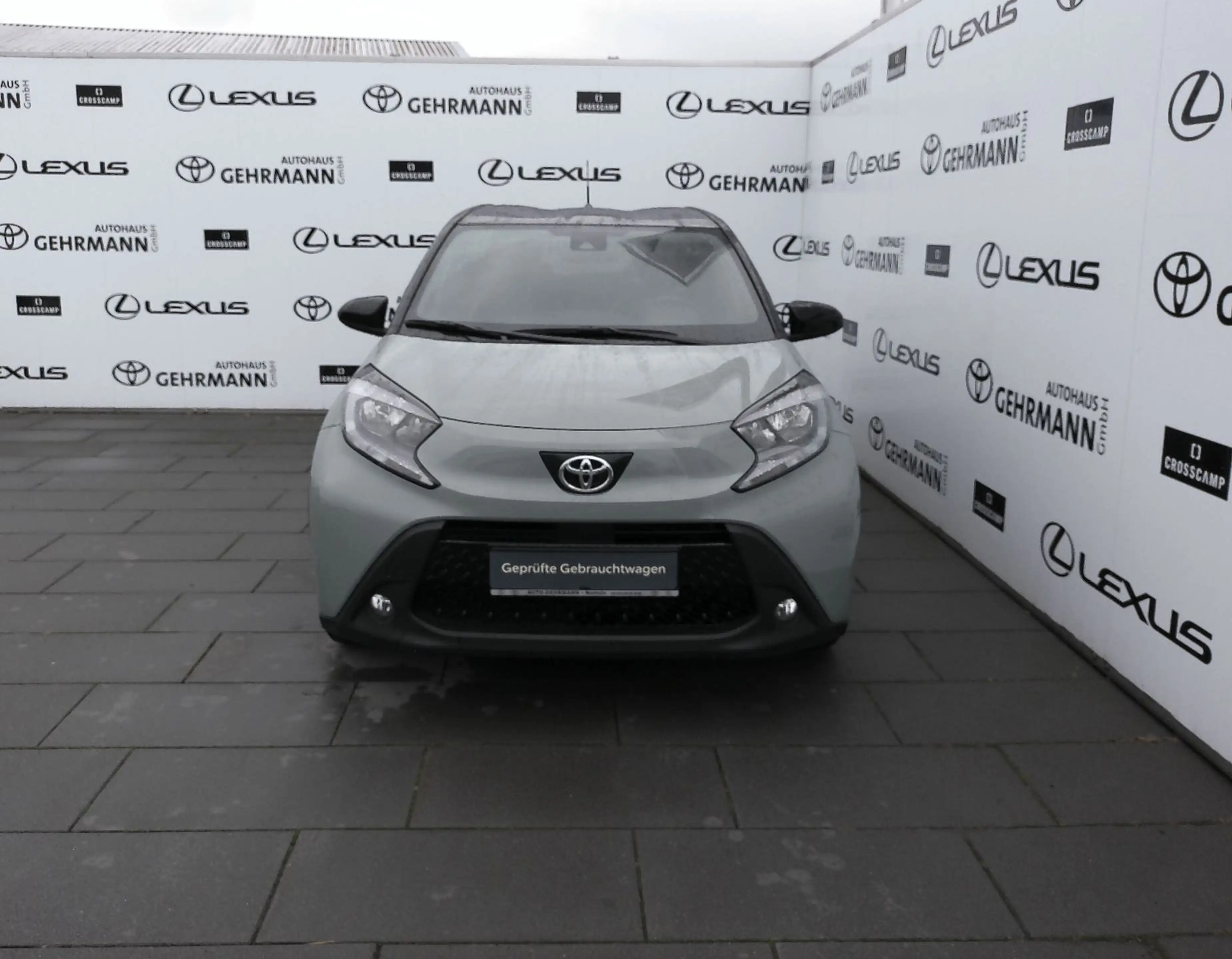 Toyota Aygo X Team D*Carplay*SHZ* — photo 2