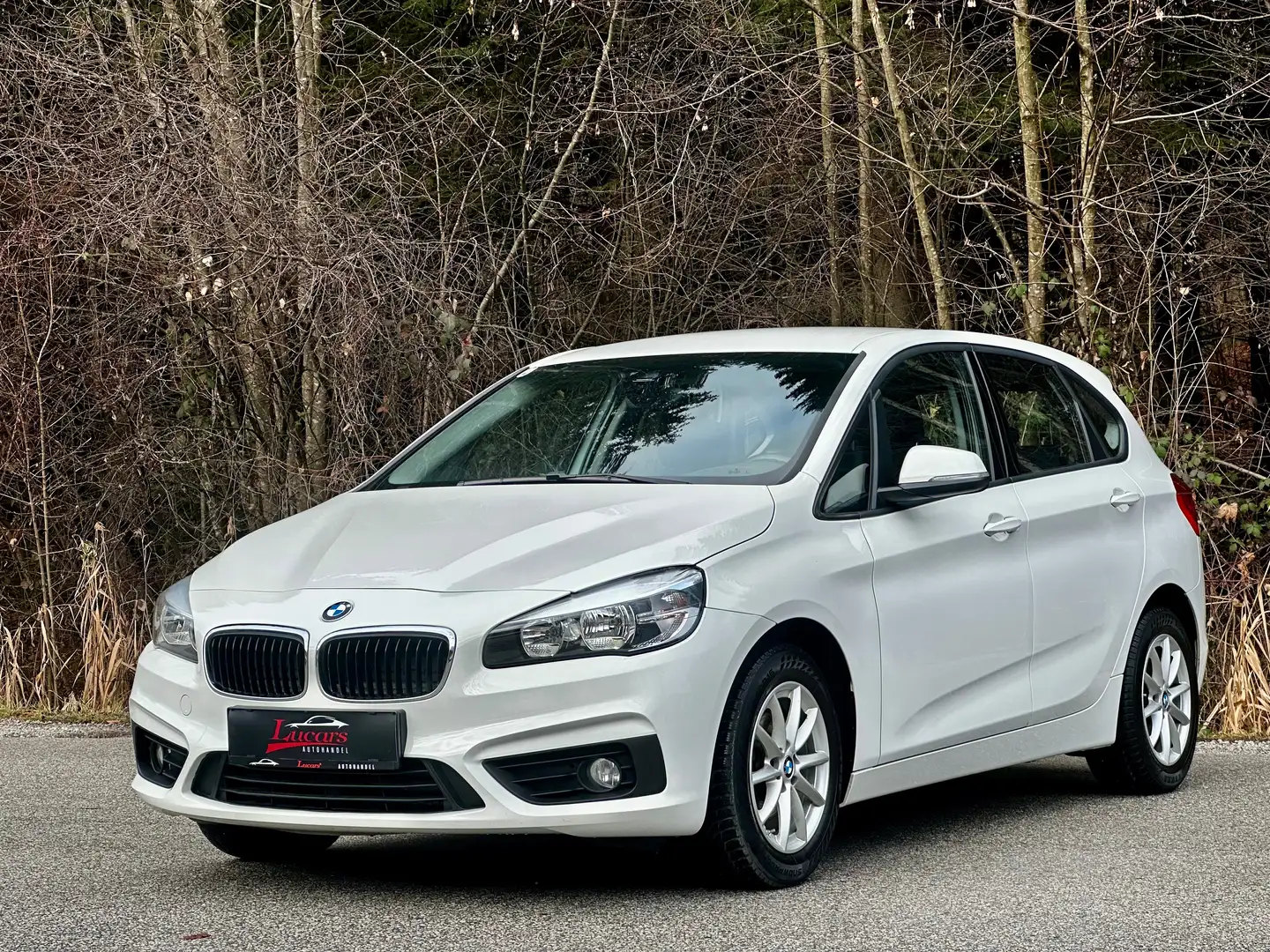 BMW 214 d Active Tourer *GEPFLEGT*PICKERLNEU* White - 1