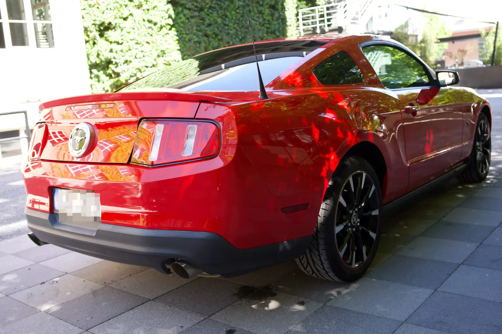 Ford Mustang V6 3.7L Rouge - 2