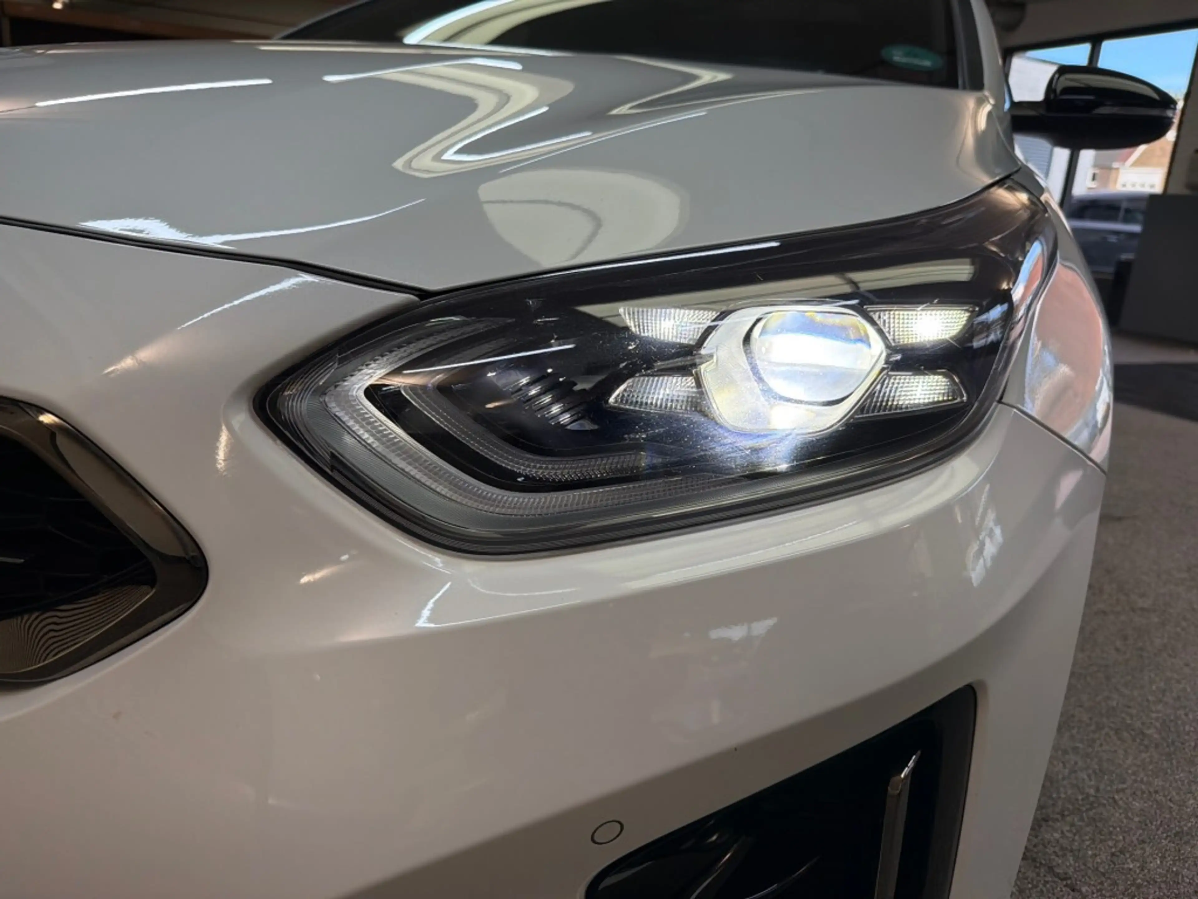 Kia ProCeed / pro_cee'd 1.6 T-GDI GT 205PK Panodak Clima Navi Cruise Jbl M — photo 8