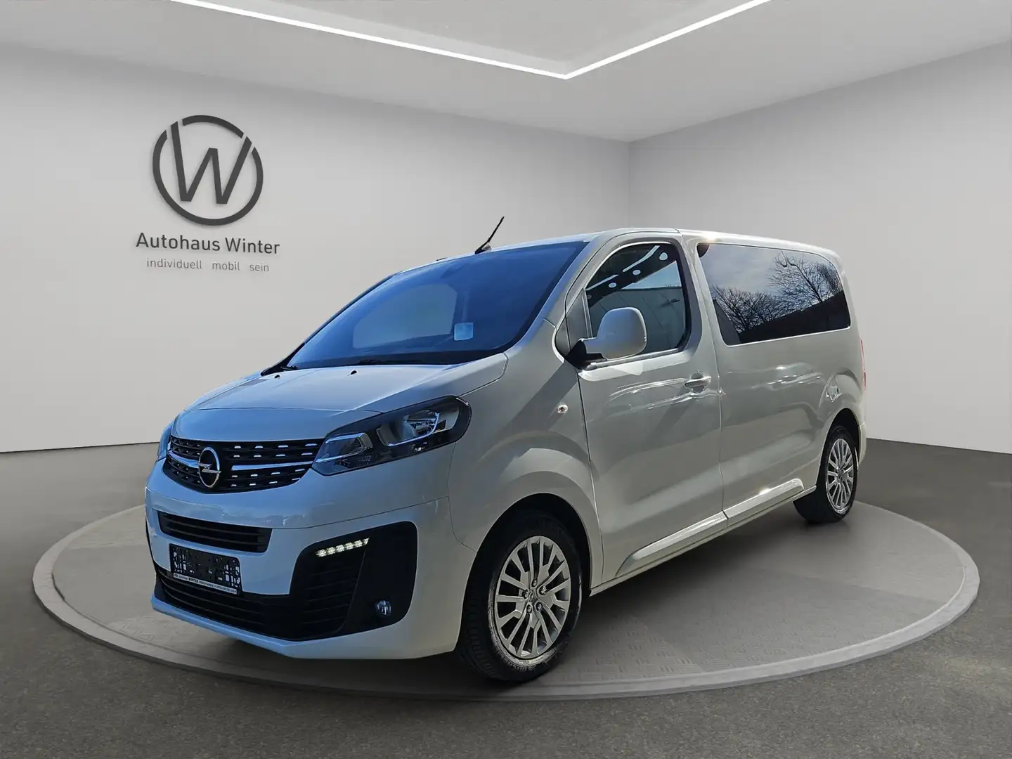 Opel Zafira Life 1,5 CDTI M 8Si Klima v+h Navi SHZ HeadUp ACC Weiß - 2