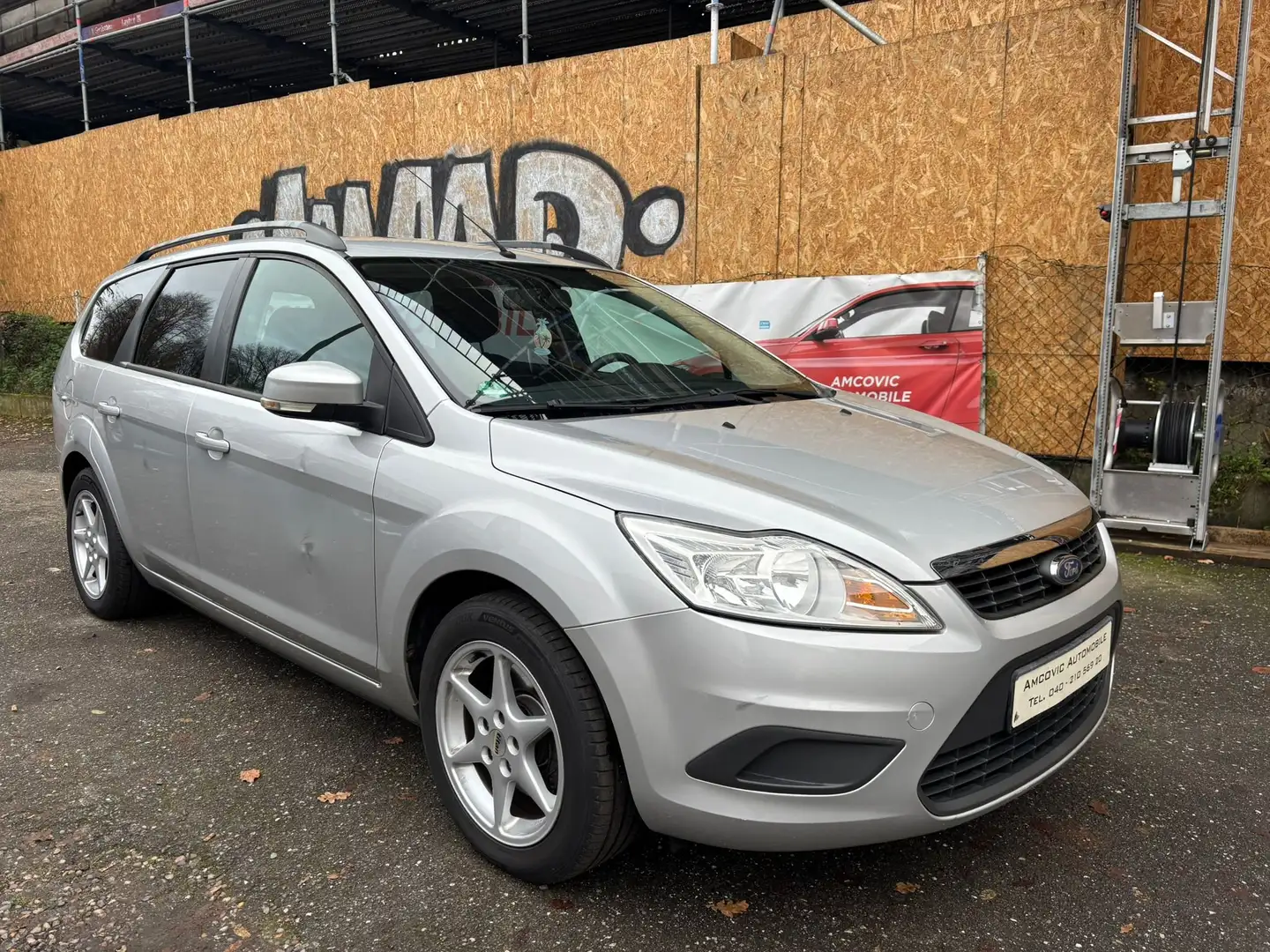 Ford Focus Style Silber - 1