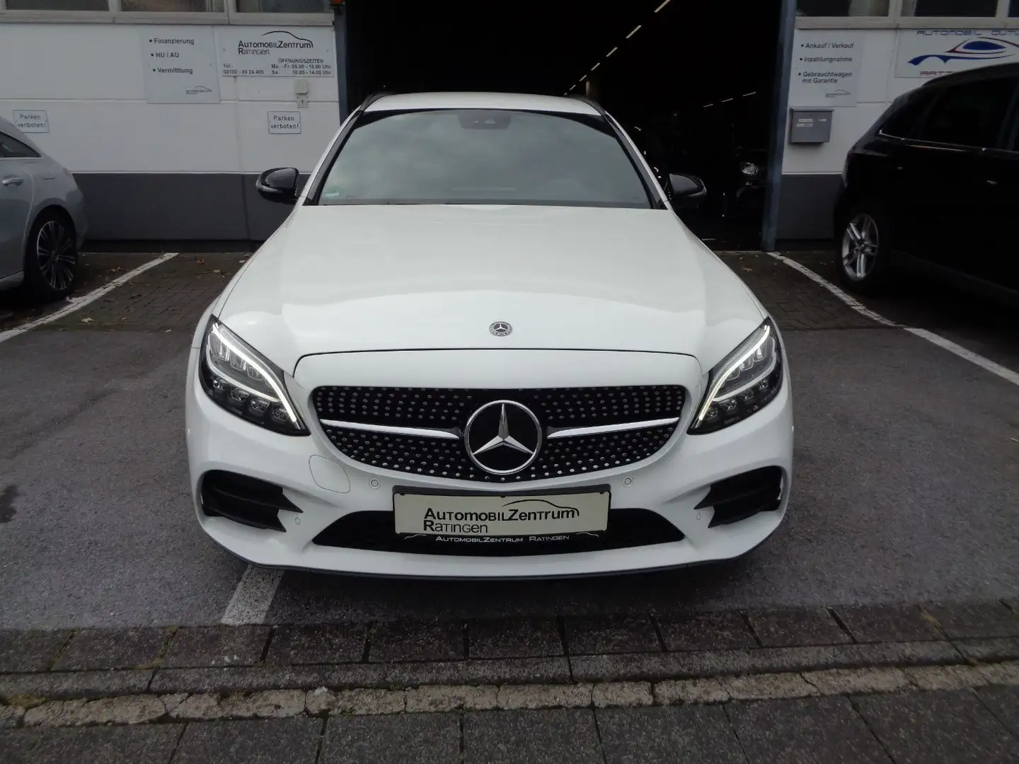 Mercedes-Benz C 220 T d 9G-Tronic AMG Line NIGHT*LED*STANDHZG* Weiß - 2