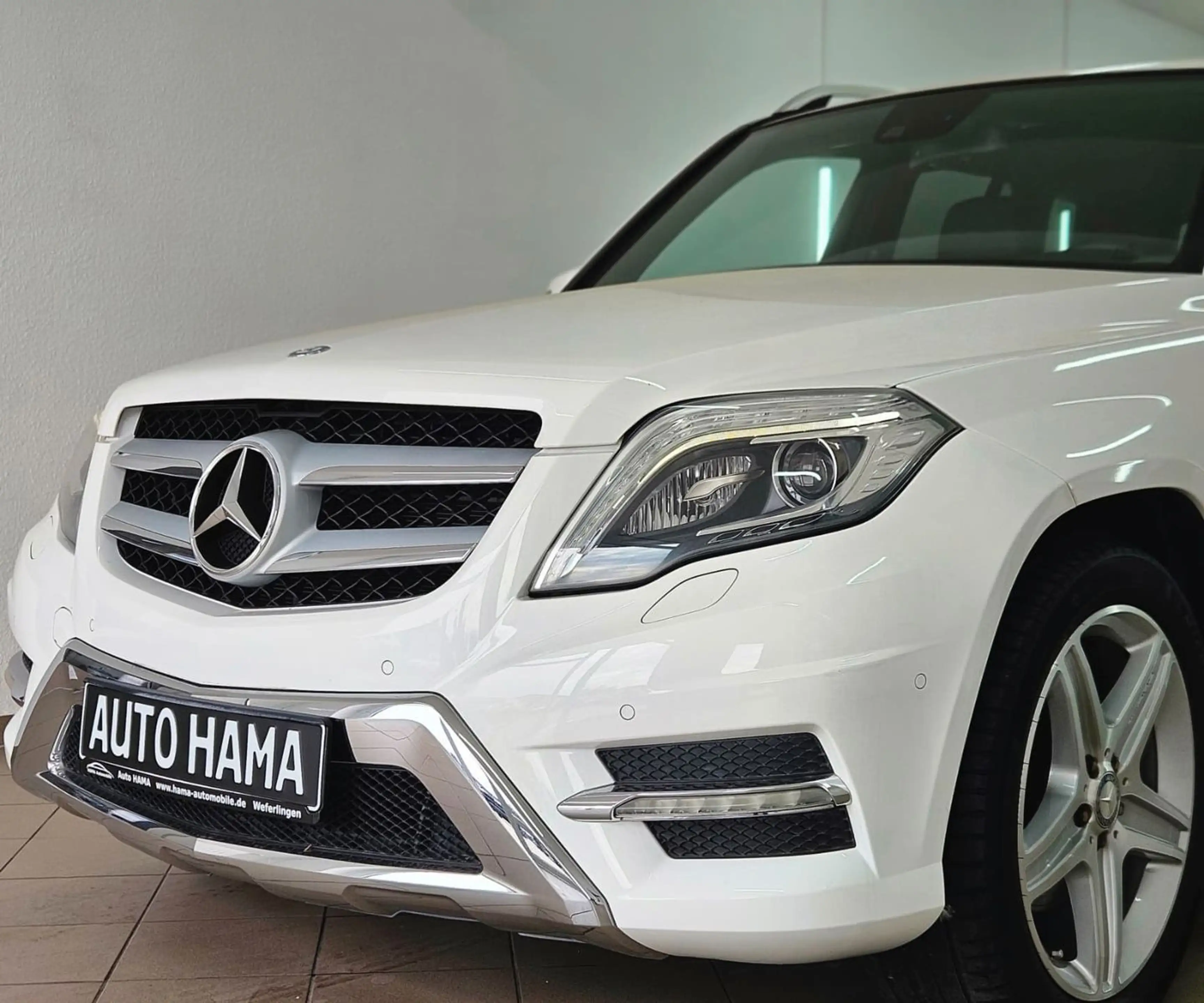 Mercedes-Benz GLK 350 * 4Matic*NAV*KAM*XENO*GARANTIE*AMG* — photo 6