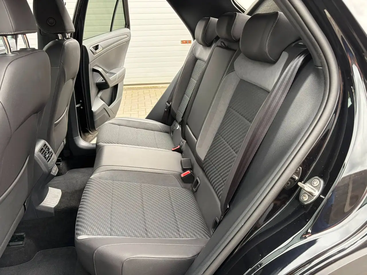 Volkswagen T-Roc 1.5 TSI R-Line DSG automaat, миниатюра 10