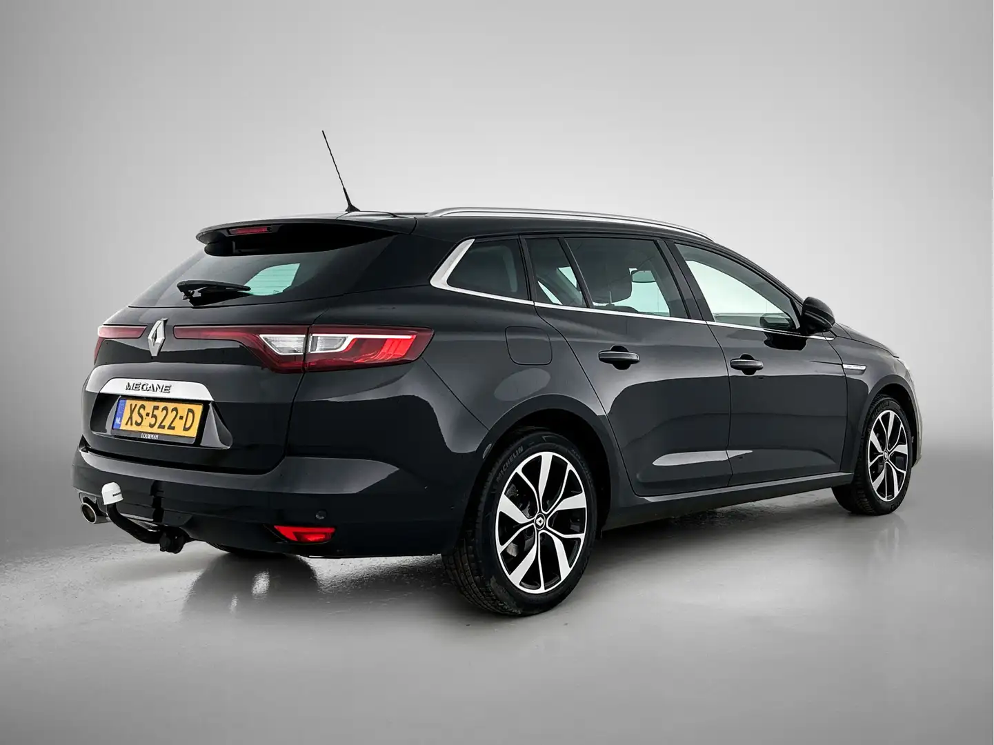 Renault Megane Estate 1.3 TCe Bose / Navigatie / Bose sound / Cam Zwart - 2