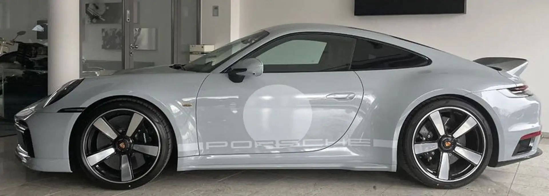 Porsche 911 Deportivo Automático de 3 Puertas Grey - 1