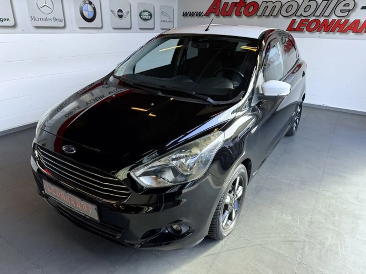 Ford Ka/Ka+ Ka + Black/White *2.Hand*Garantie*AB3,99%* Schwarz - 1