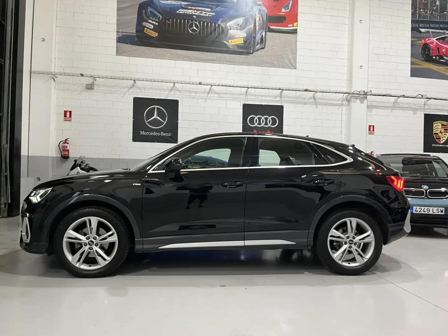 Audi Q3 35 TDI S line S tronic 110kW Negro - 1