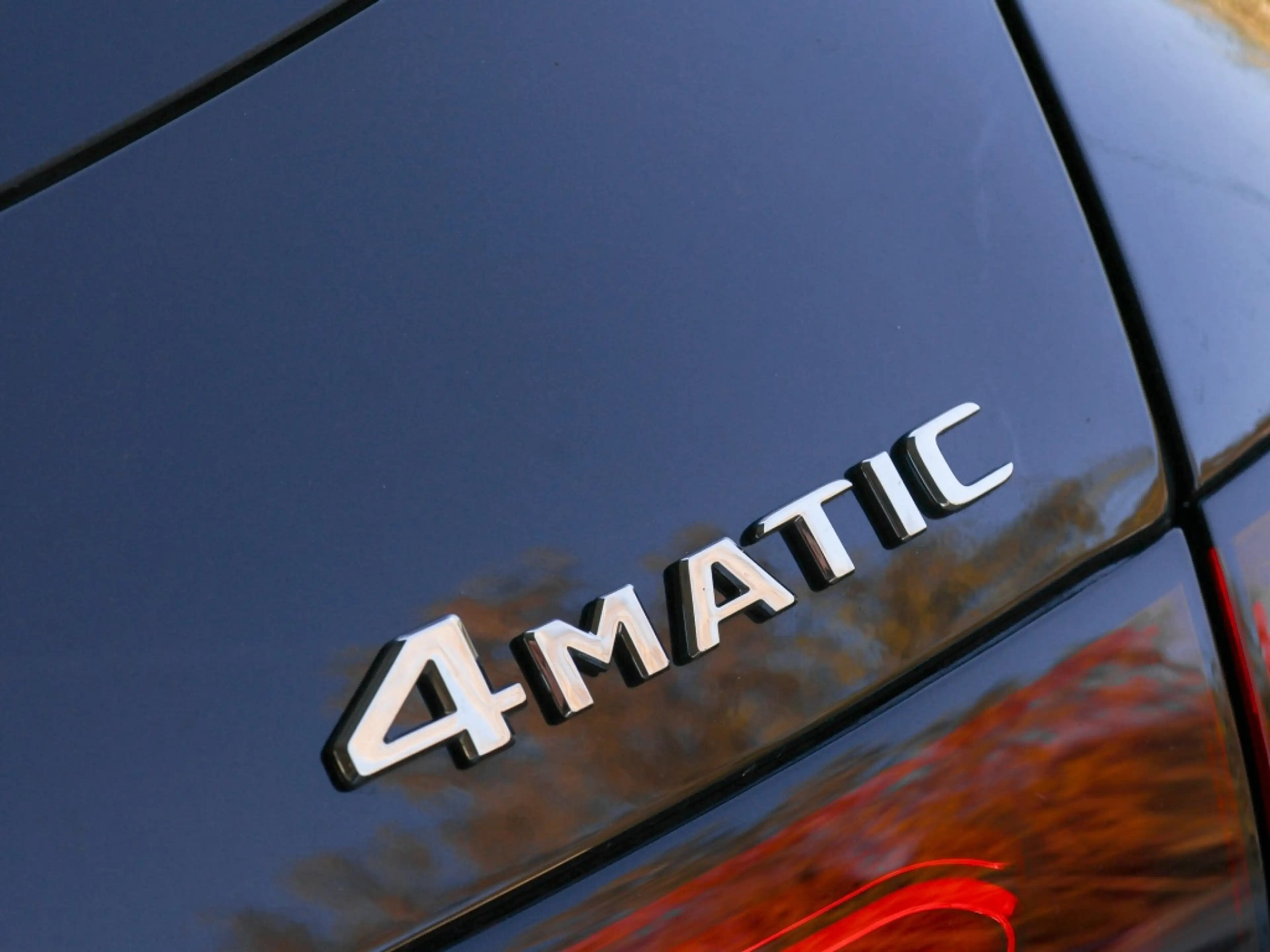 Mercedes-Benz GLC 200 d 4M AMG-Sport/Pano/Distr/Memo/AHK/360° — photo 12