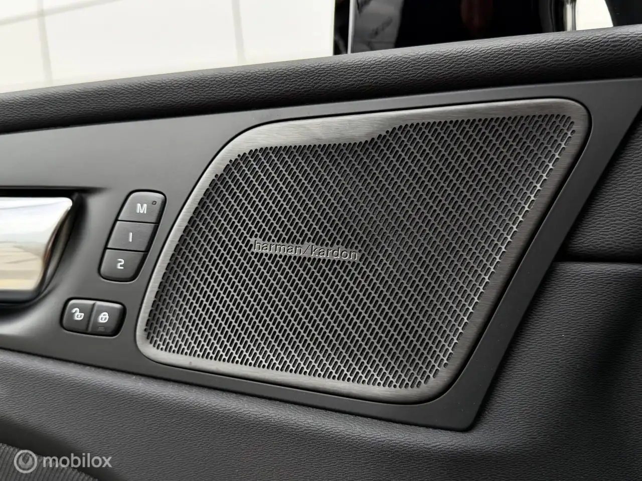Volvo XC60 2026 — фото 20