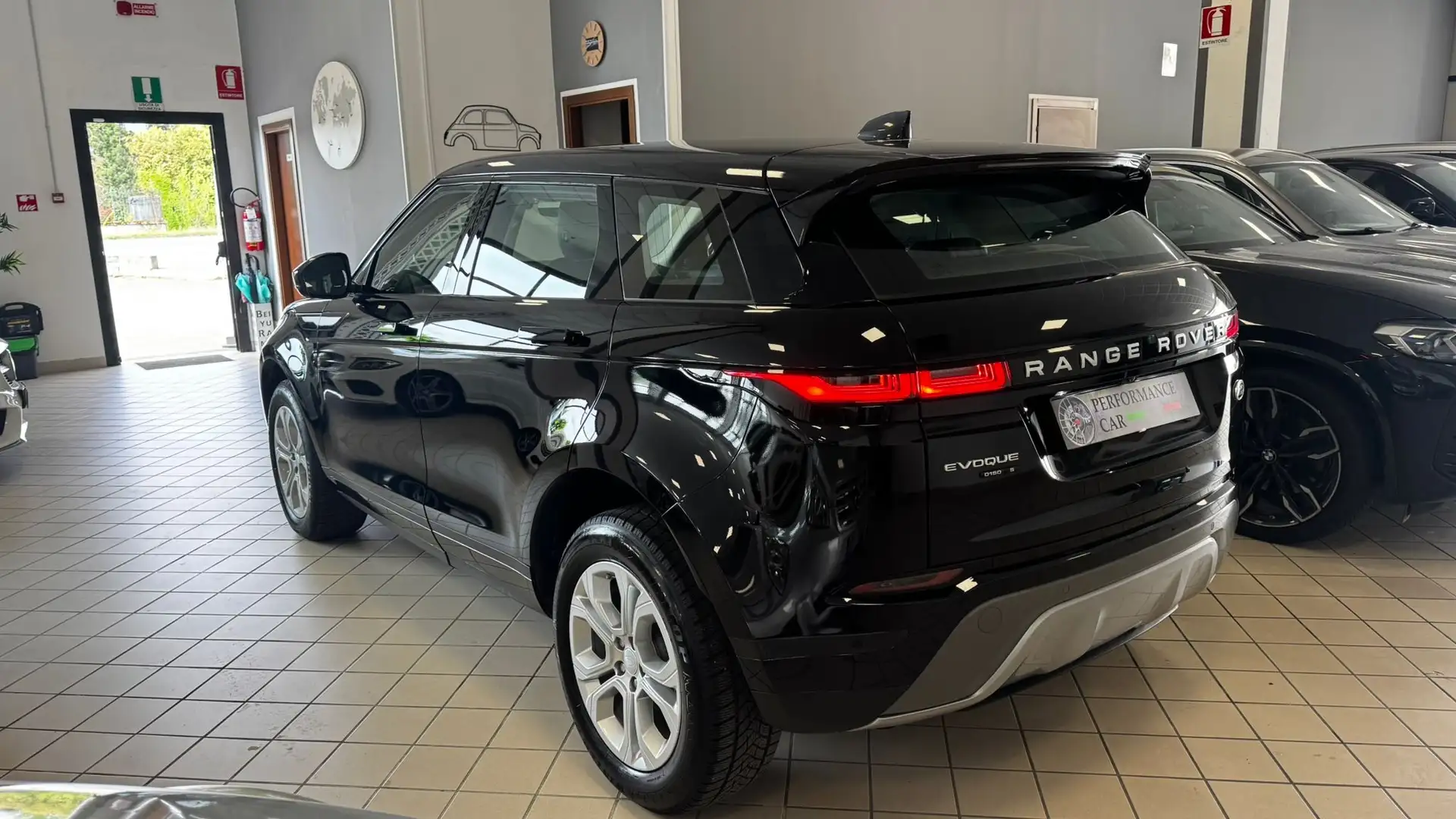Land Rover Range Rover Evoque 5p 2..0 td4 Launch edition 150cv - 2