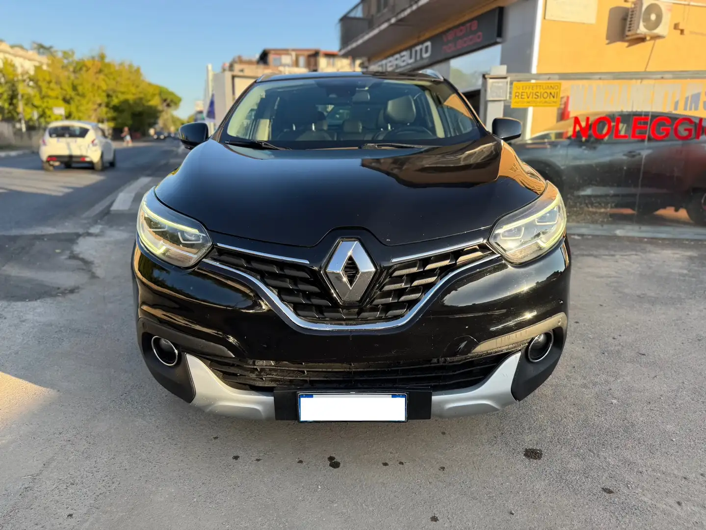 Renault Kadjar Kadjar 1.5 dci 8V Energy Business Zwart - 2