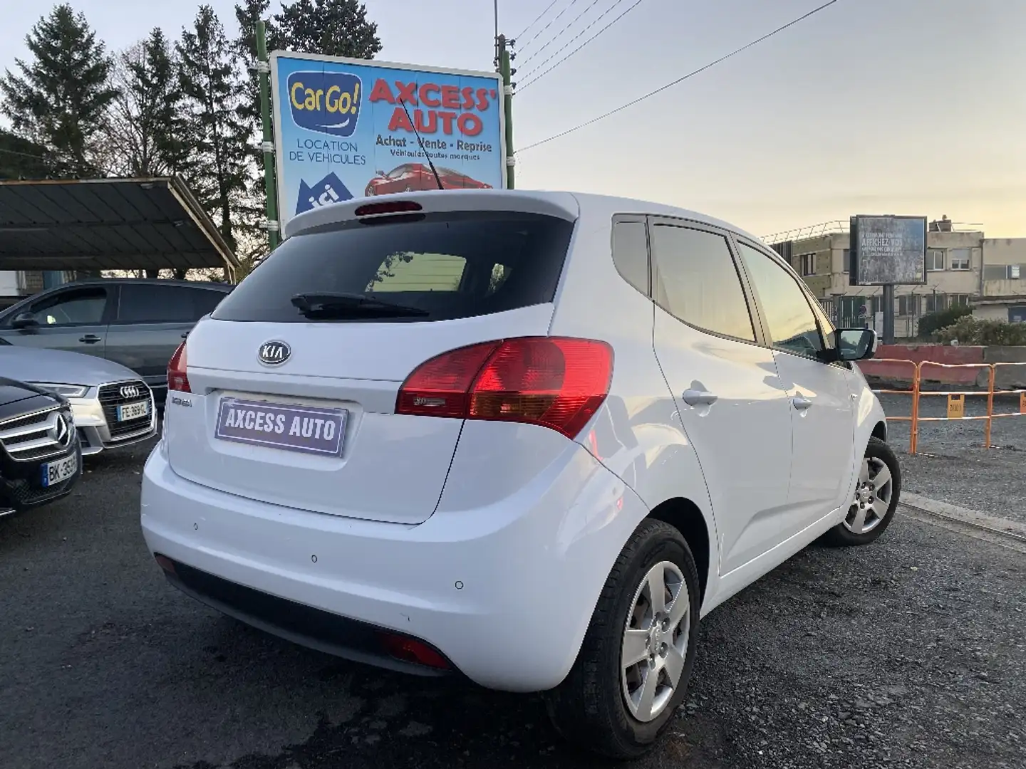 Kia Venga 1.4 90 ch Active - 2