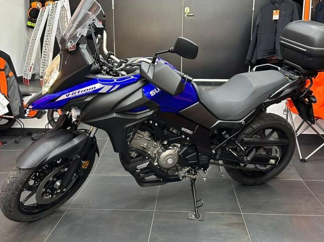 Suzuki V-Strom 650