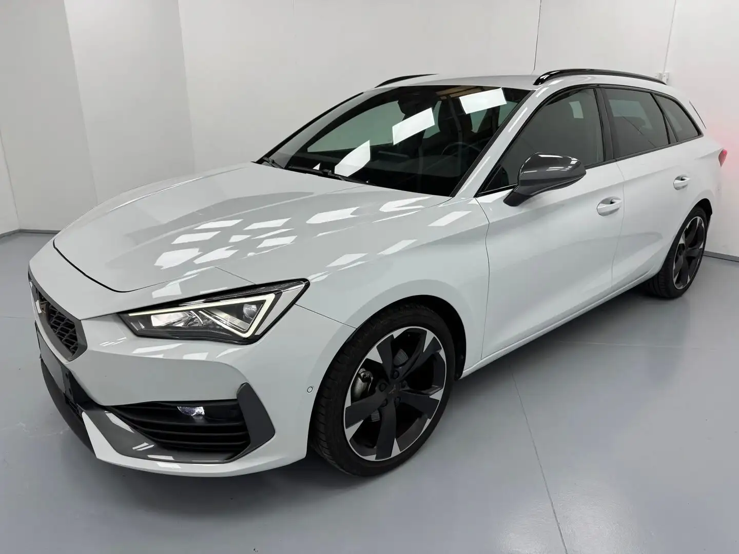 CUPRA Leon SPORTSTOURER 1.5 HYBRID 150CV DSG *ACC* ONLYPROMO! Wit - 1