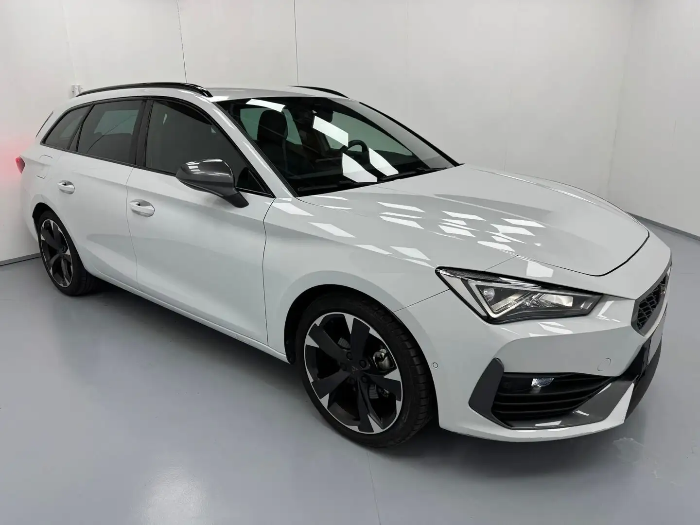 CUPRA Leon SPORTSTOURER 1.5 HYBRID 150CV DSG *ACC* ONLYPROMO! Wit - 2
