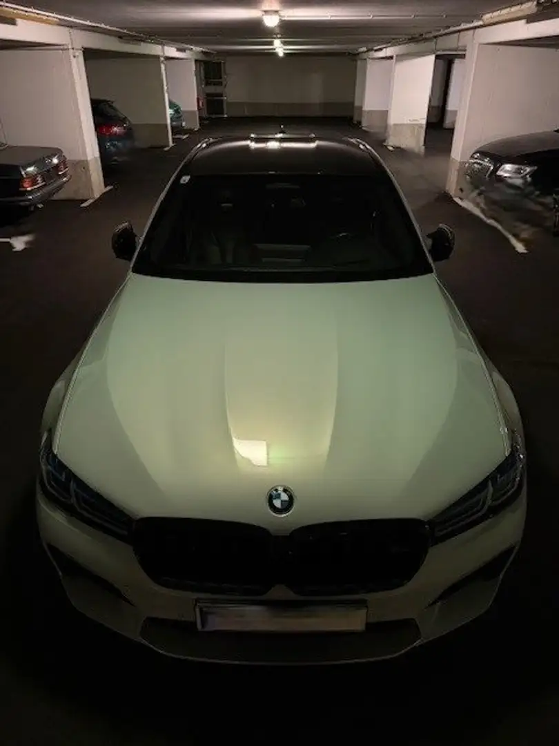 BMW M5 M5 Competition Stříbrná - 2