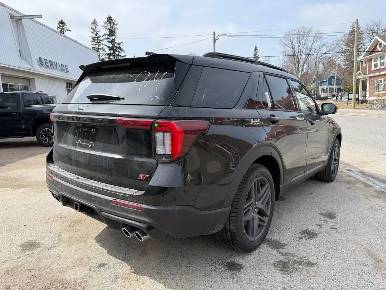 Ford Explorer снимка Ford Explorer