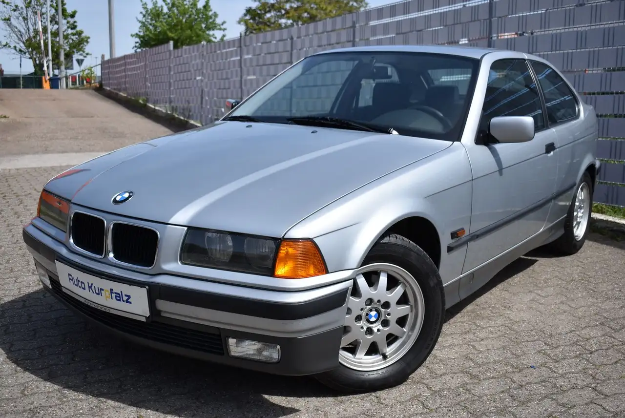 BMW 318 1.Hand original 61600KM, foto 1