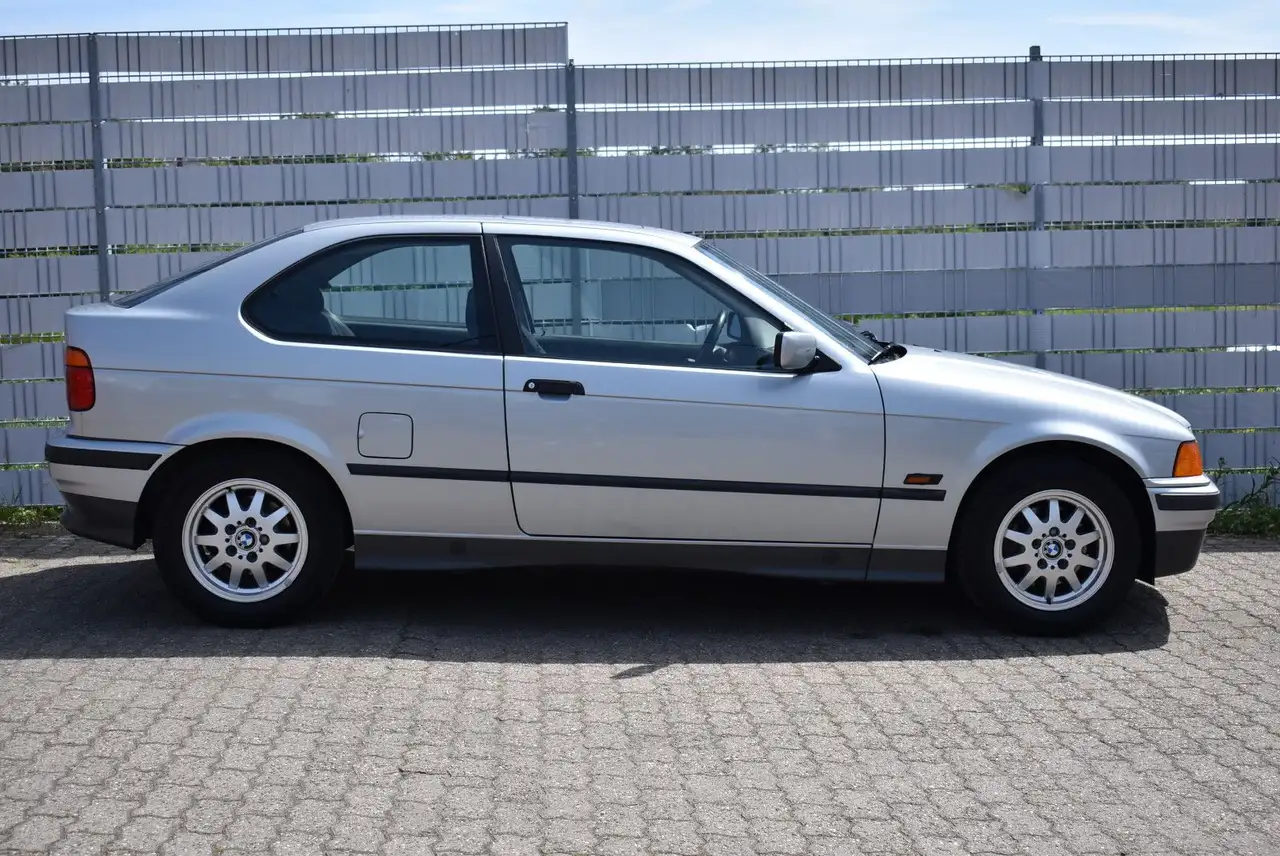 BMW 318 1.Hand original 61600KM, foto 4