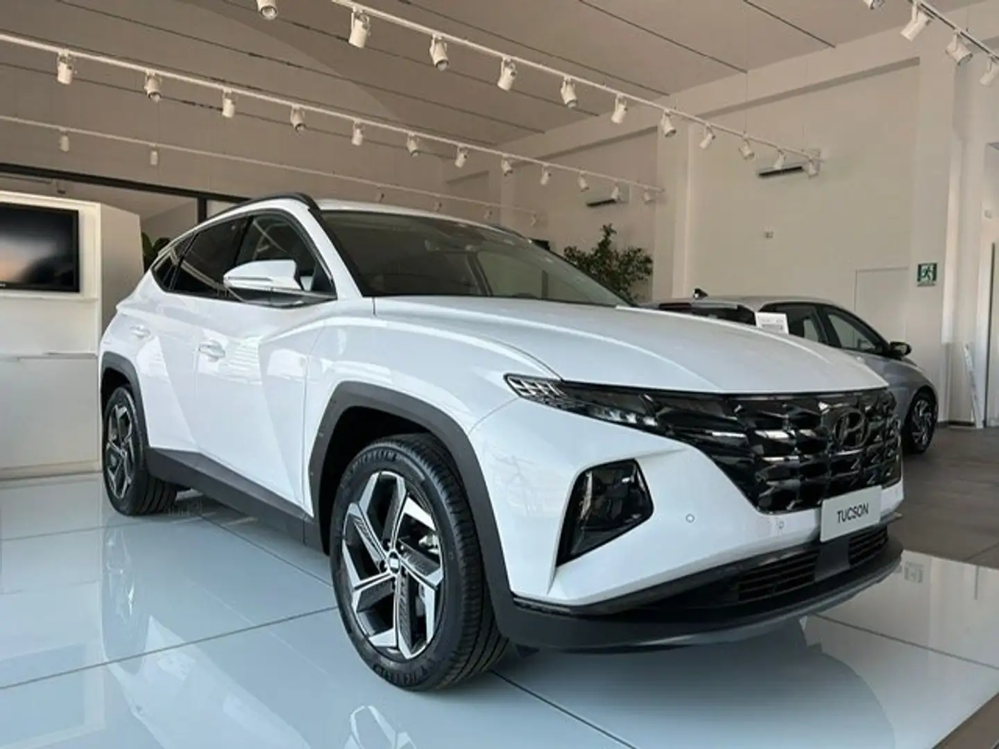 Hyundai TUCSON 1.6 phev Exellence 4wd auto Bianco - 2
