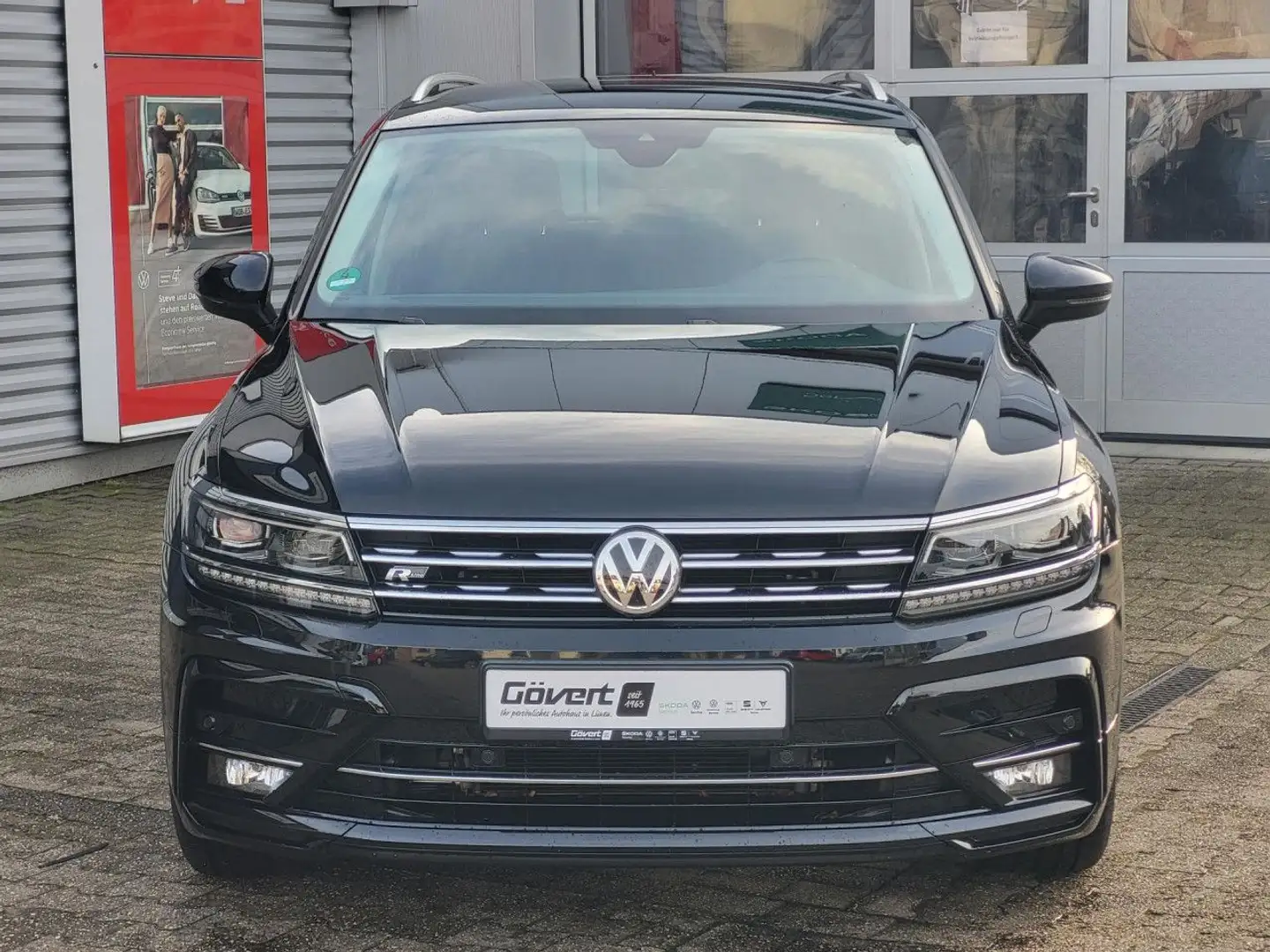 Volkswagen Tiguan 1.5 TSI DSG IQ Drive R-Line Navi HUD 1. Hd. Schwarz - 2