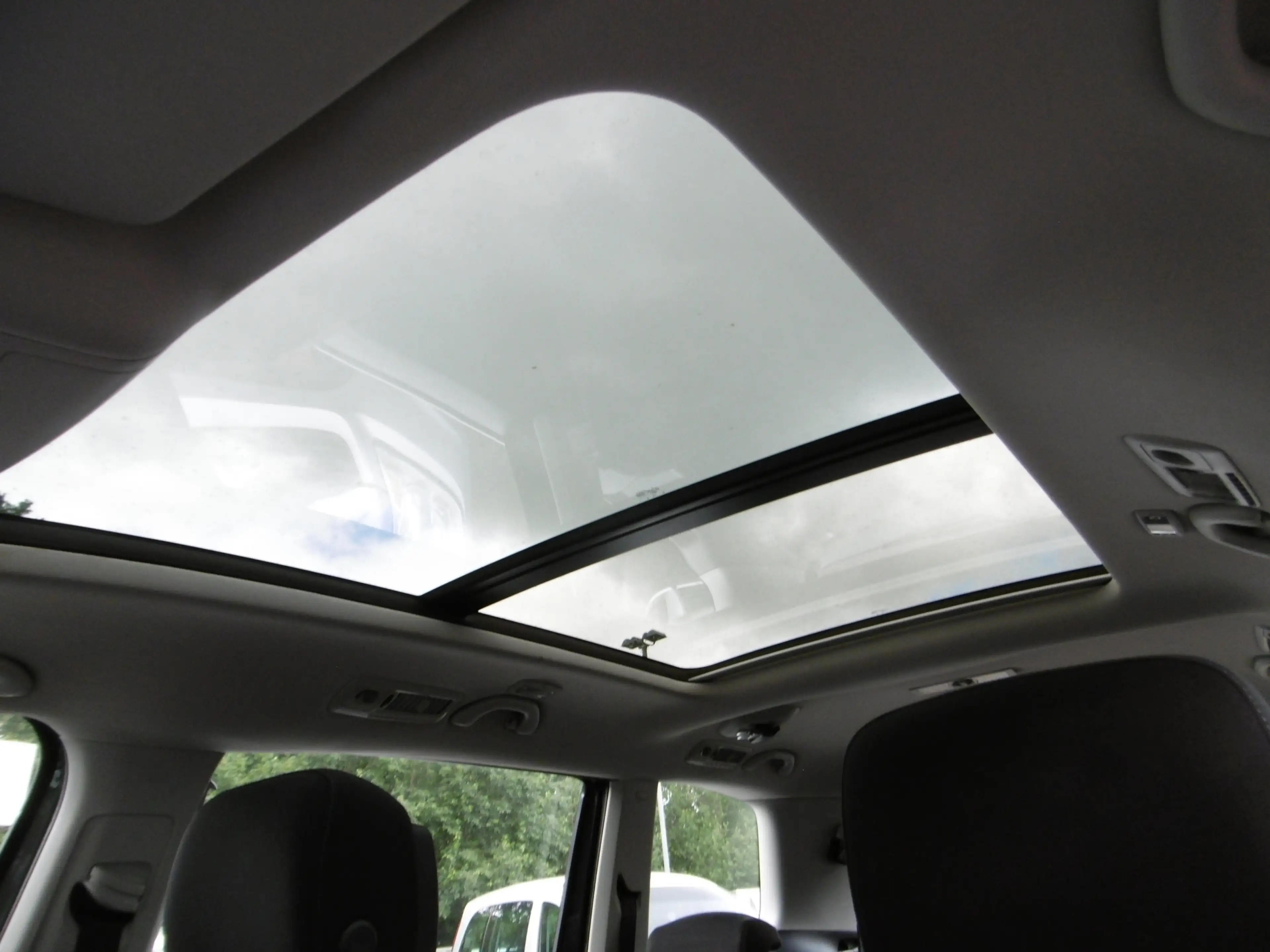 Volkswagen Sharan 1.4TSi Automatik Nav Panorama 7-Sitze PDC — photo 14