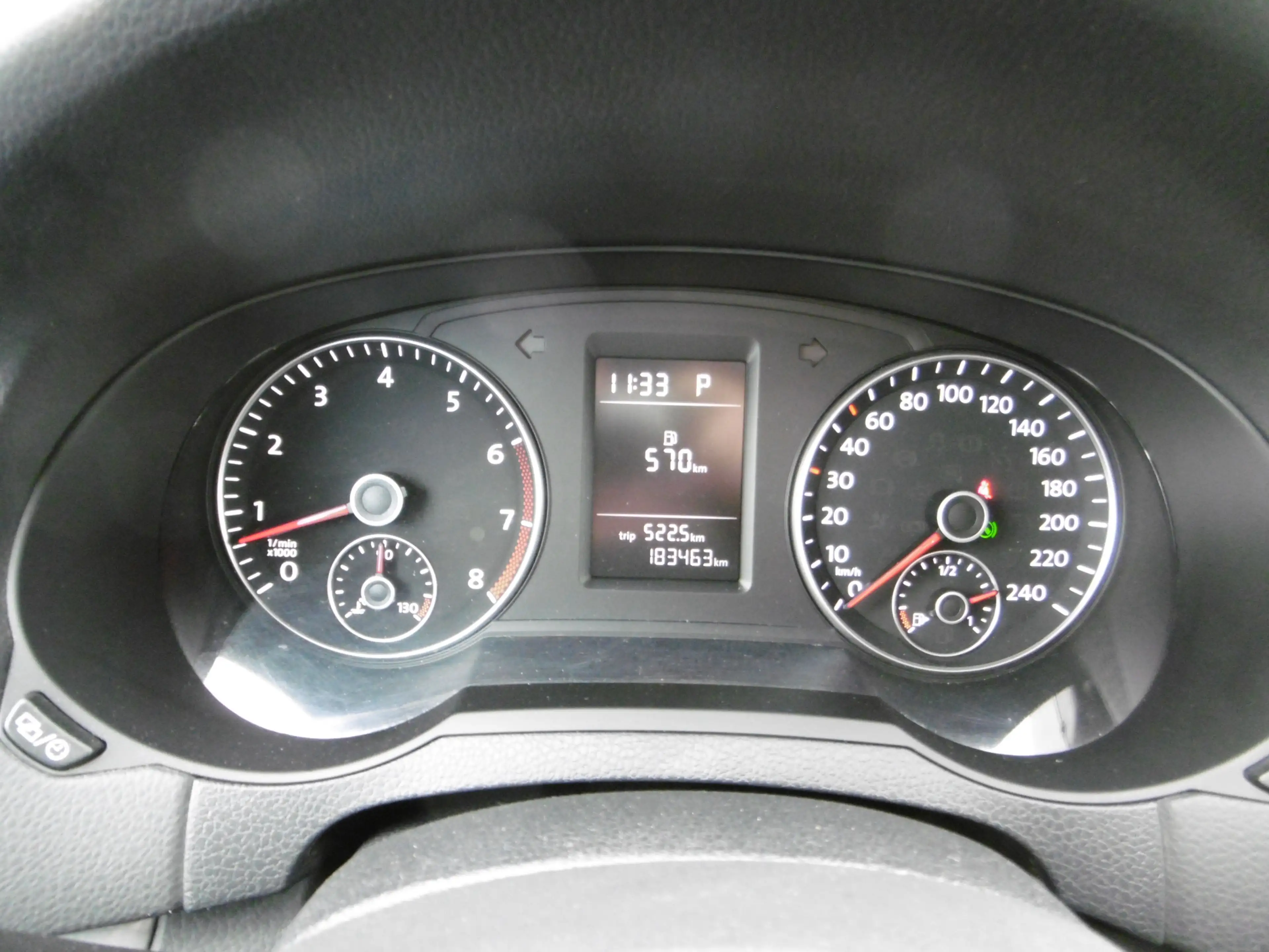 Volkswagen Sharan 1.4TSi Automatik Nav Panorama 7-Sitze PDC — photo 9