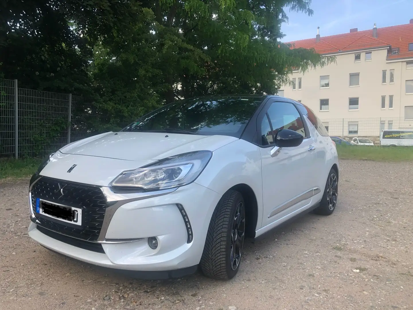 DS Automobiles DS 3 Top Zustand !!! PurTechSport Weiß - 2