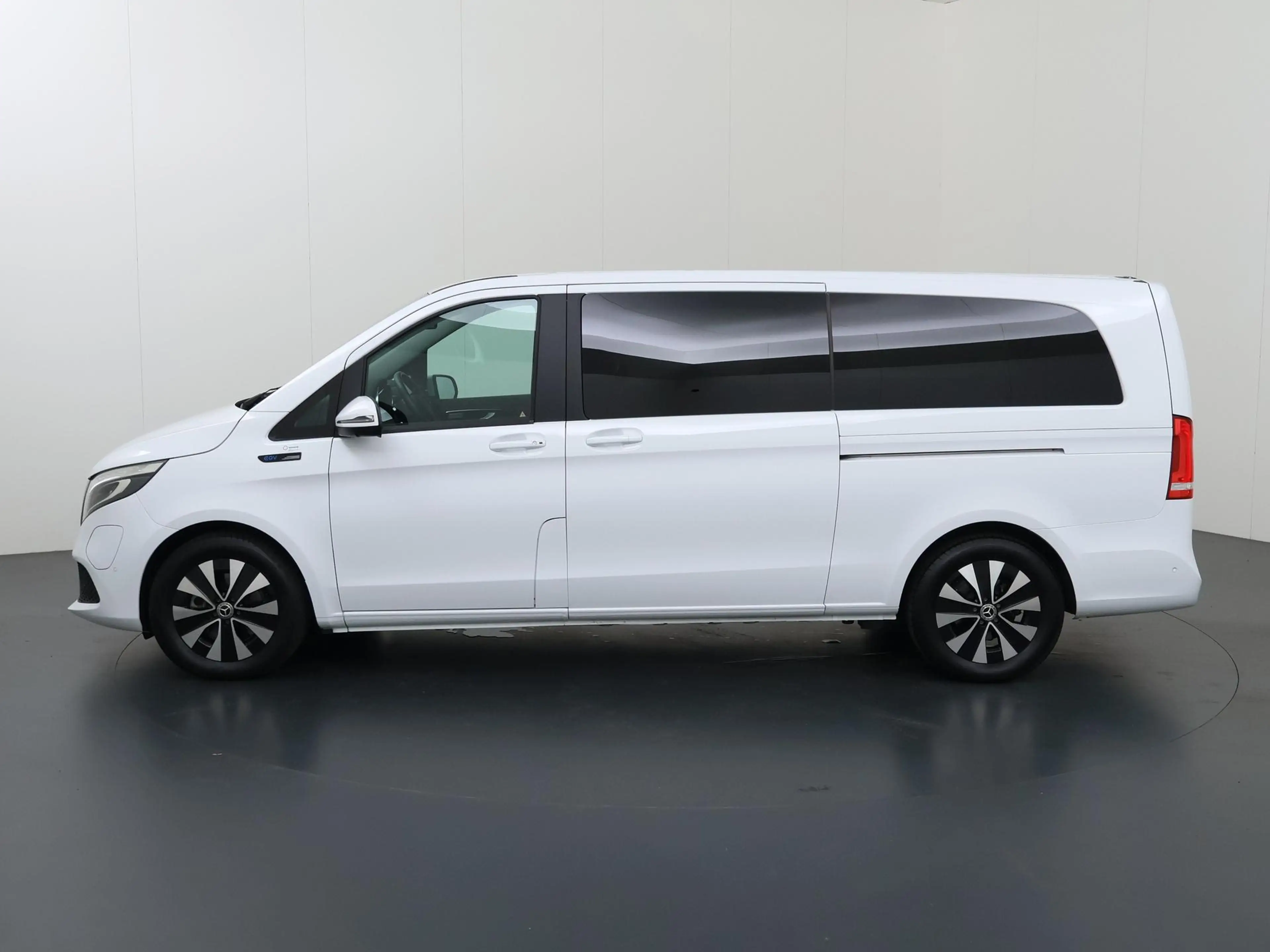 Mercedes-Benz EQV 300 | XL L3 | Business Solution | 90 kWh | 5-zits | Di — photo 5