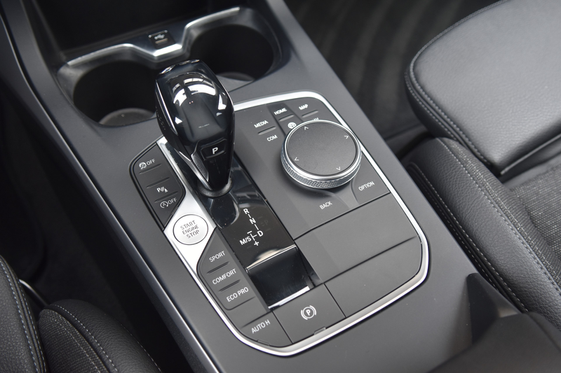 BMW 118 1-serie 118i Executive Edition * BMW Live Cockpit — photo 18