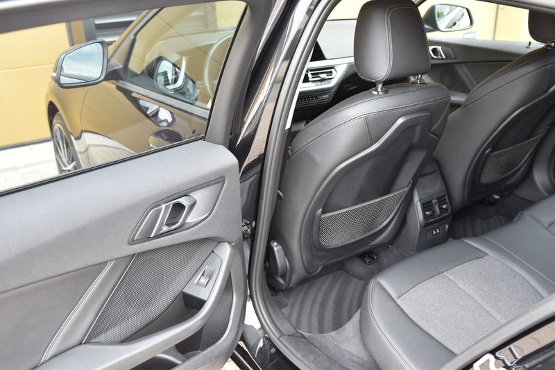 BMW 118 1-serie 118i Executive Edition * BMW Live Cockpit — photo 11