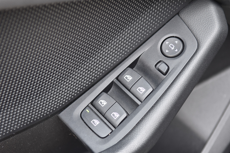 BMW 118 1-serie 118i Executive Edition * BMW Live Cockpit — photo 9