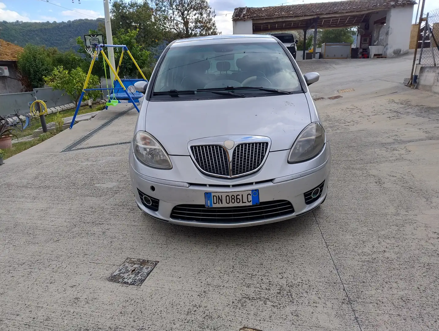 Lancia MUSA Musa II 2007 1.9 mjt Platino Stříbrná - 1