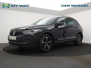 Tiguan 1.5TSI Life 150PK *APP CONNECT*BLTH*PDC*CAMERA*DIGITAL DASHBOARD*...