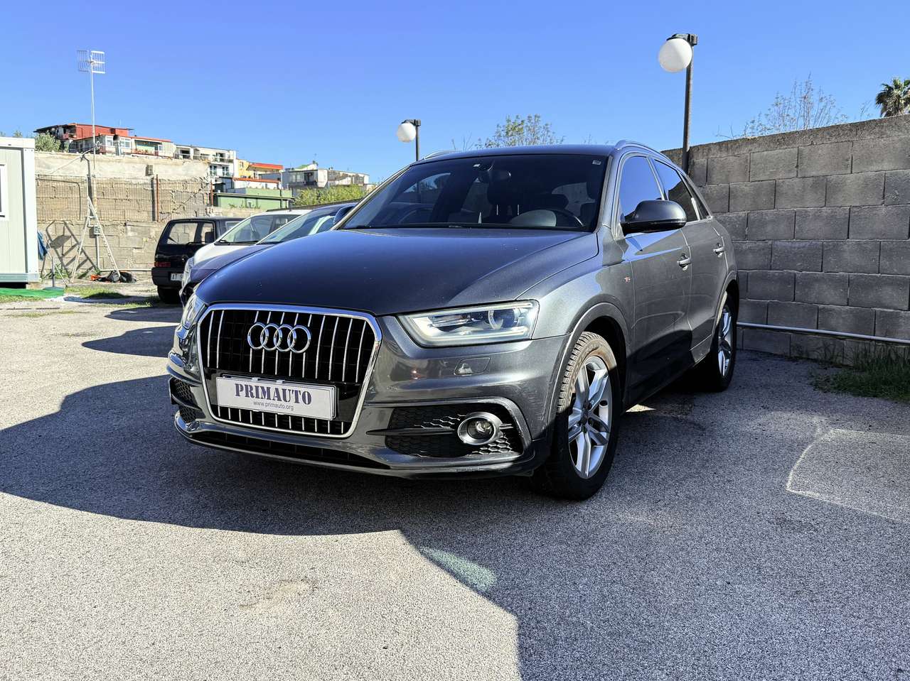 Audi Q3 Q3 2.0 tdi Business Plus 140cv S LINE