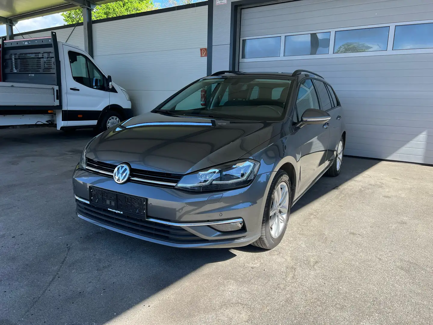 Volkswagen Golf Variant Variant 2,0 TDI 4MOTION XENON/NAVI/VIRTUAL Grau - 2