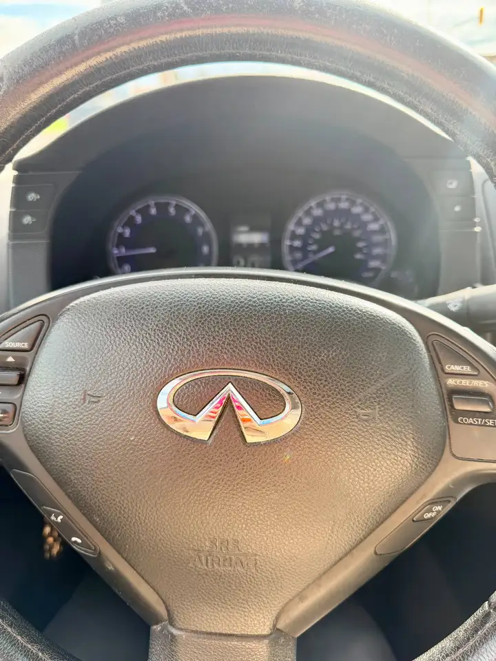 Infiniti G снимка Infiniti G