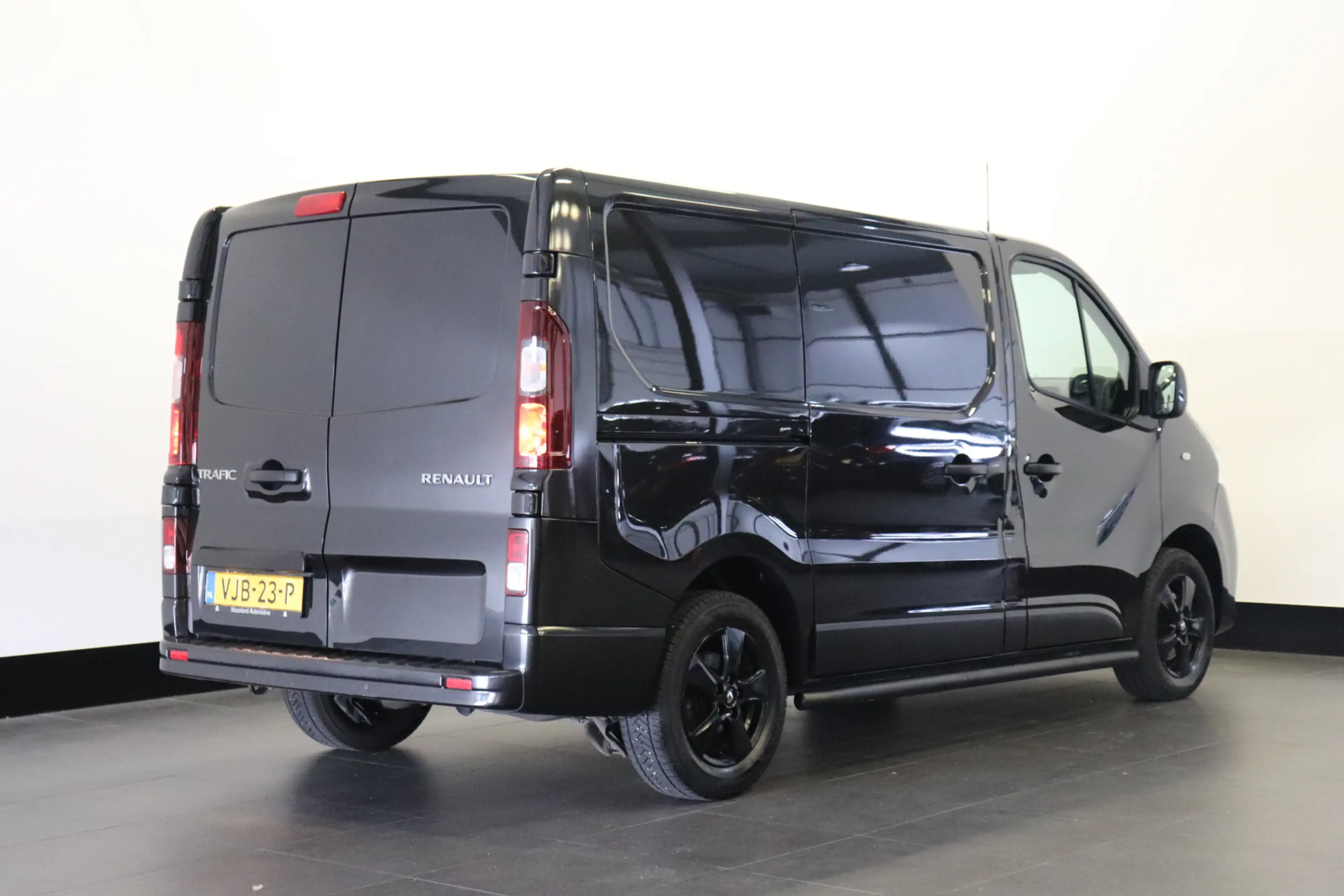 Renault Trafic 2.0 dCi 120PK EURO 6 - Airco - Cruise - PDC - 2x S — photo 2