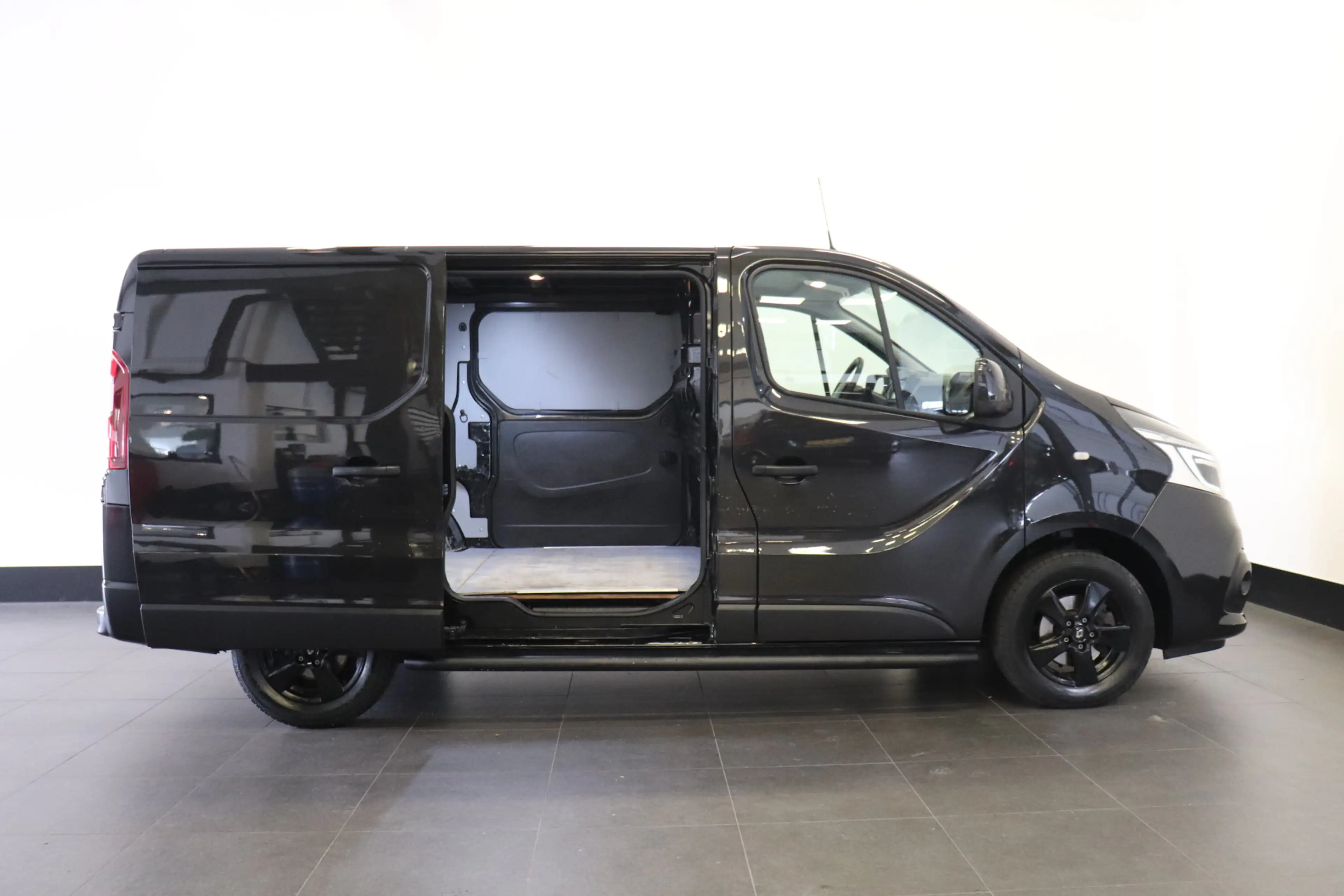 Renault Trafic 2.0 dCi 120PK EURO 6 - Airco - Cruise - PDC - 2x S — photo 13