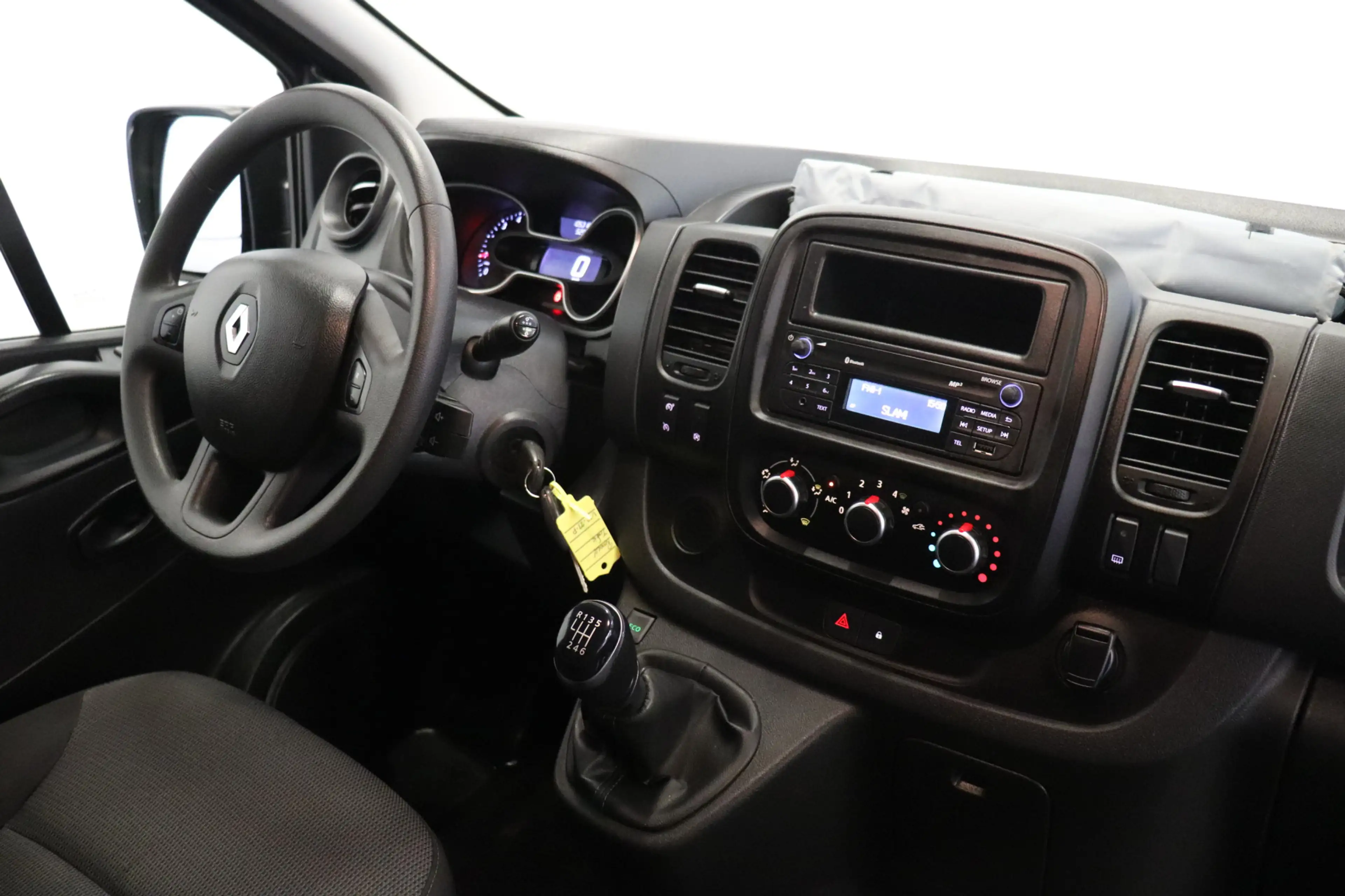 Renault Trafic 2.0 dCi 120PK EURO 6 - Airco - Cruise - PDC - 2x S — photo 3